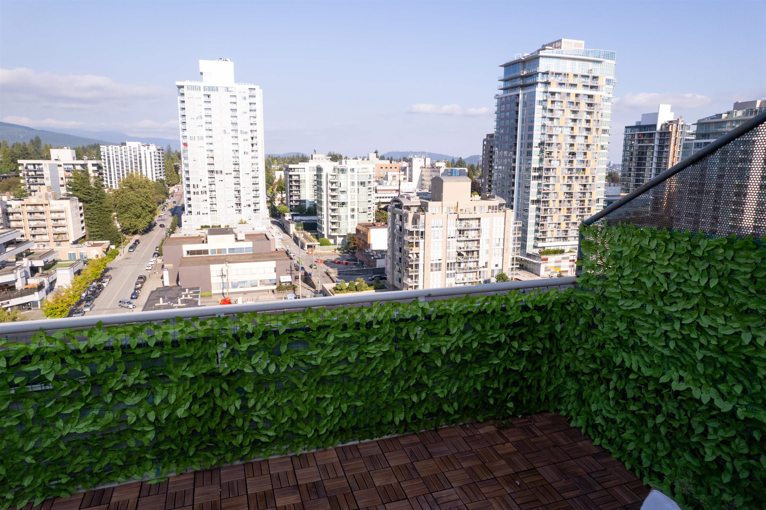 Listing image of 1604 121 W 15TH STREET