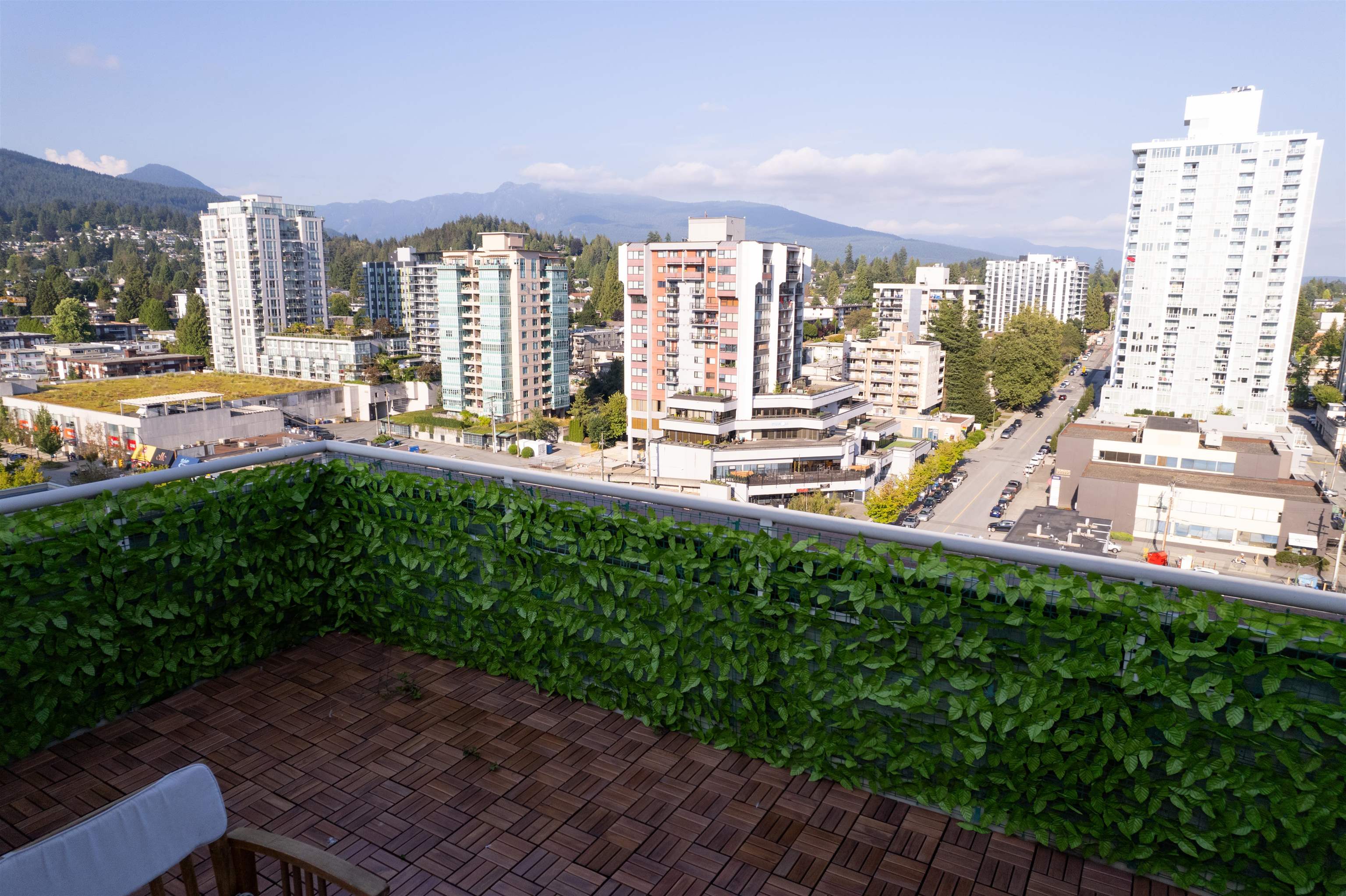 Listing image of 1604 121 W 15TH STREET