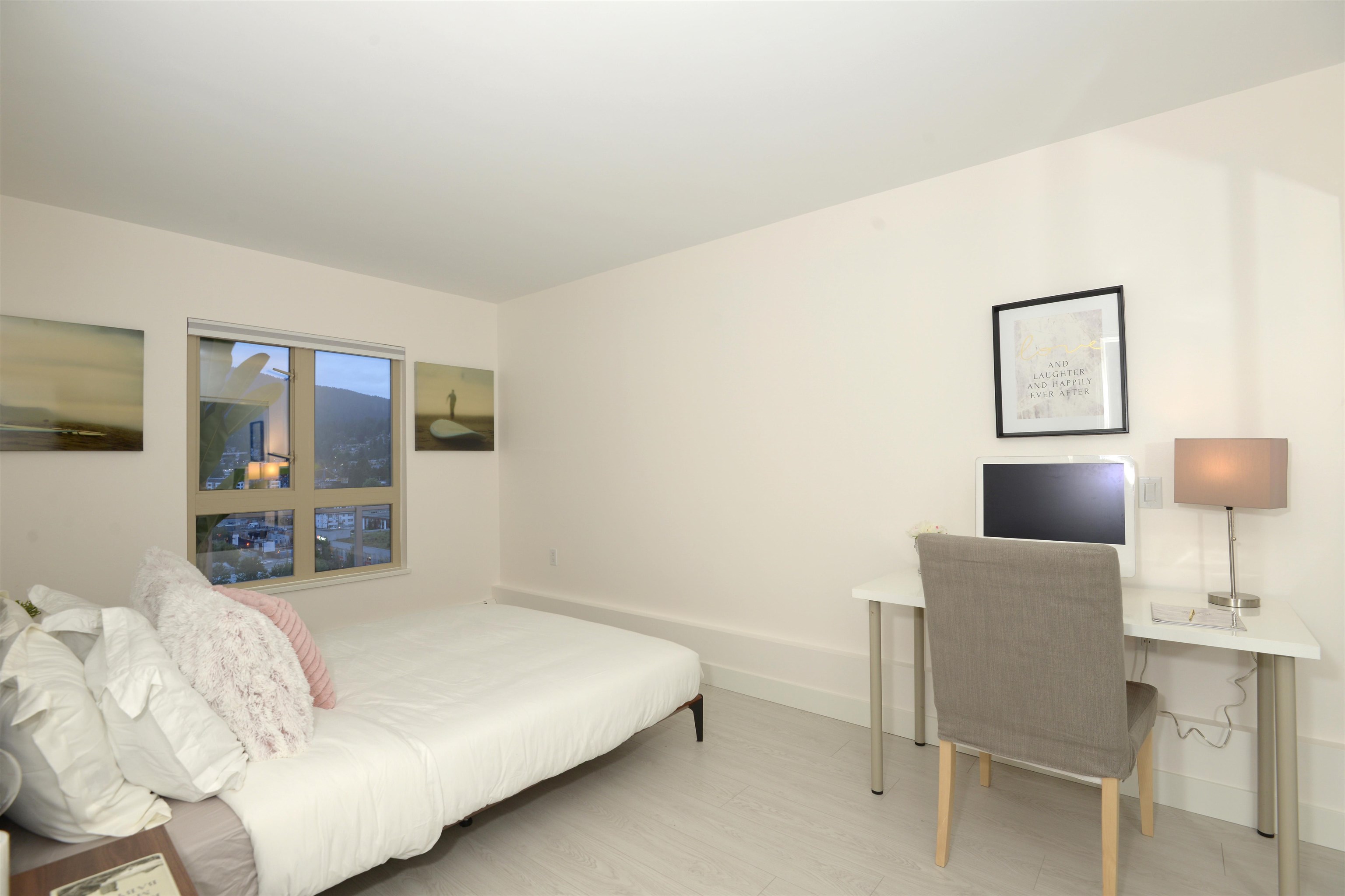 Listing image of 1604 121 W 15TH STREET