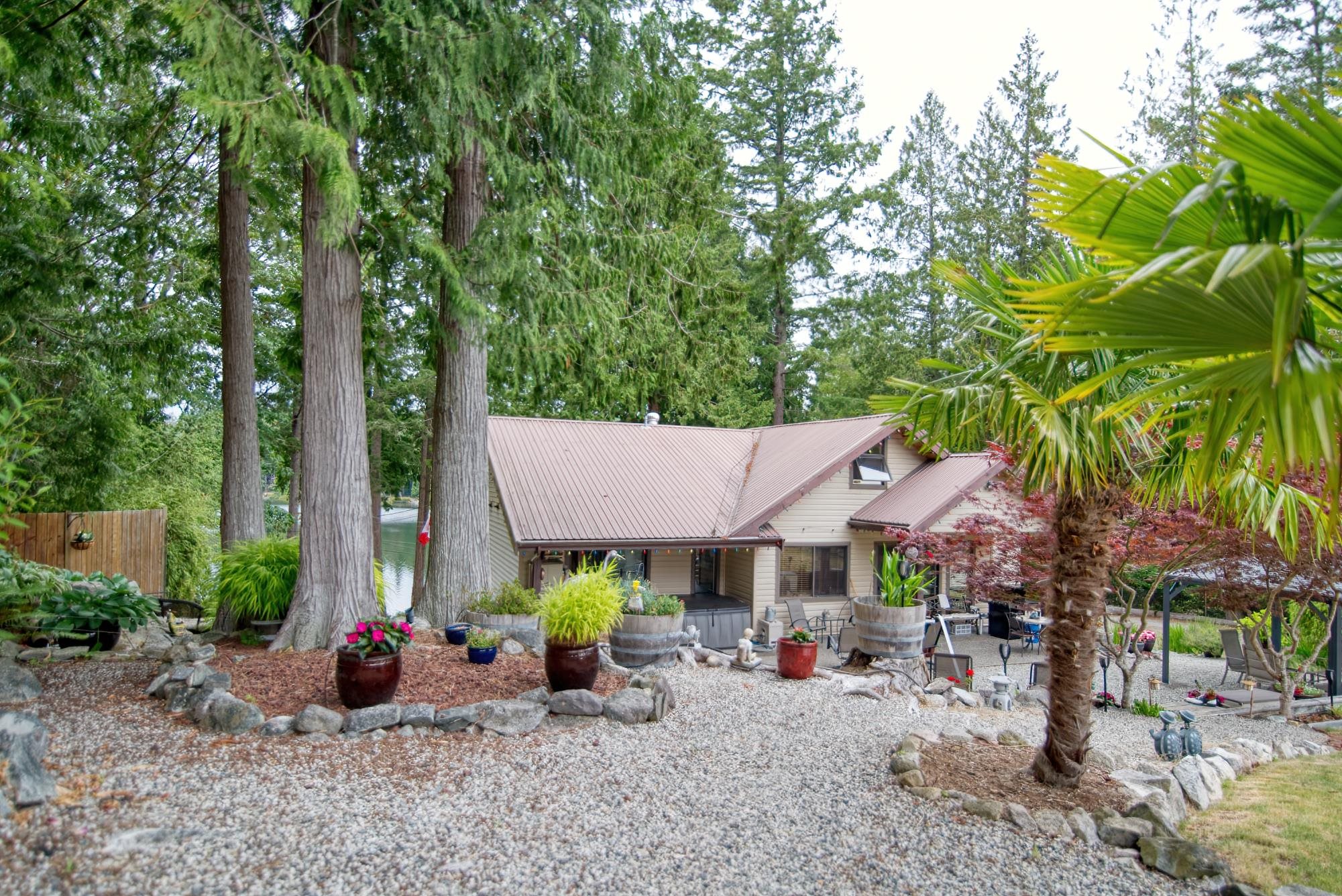 4546 Sinclair Bay Road, Garden Bay, Pender Harbour Egmont, V0N 1S1 7