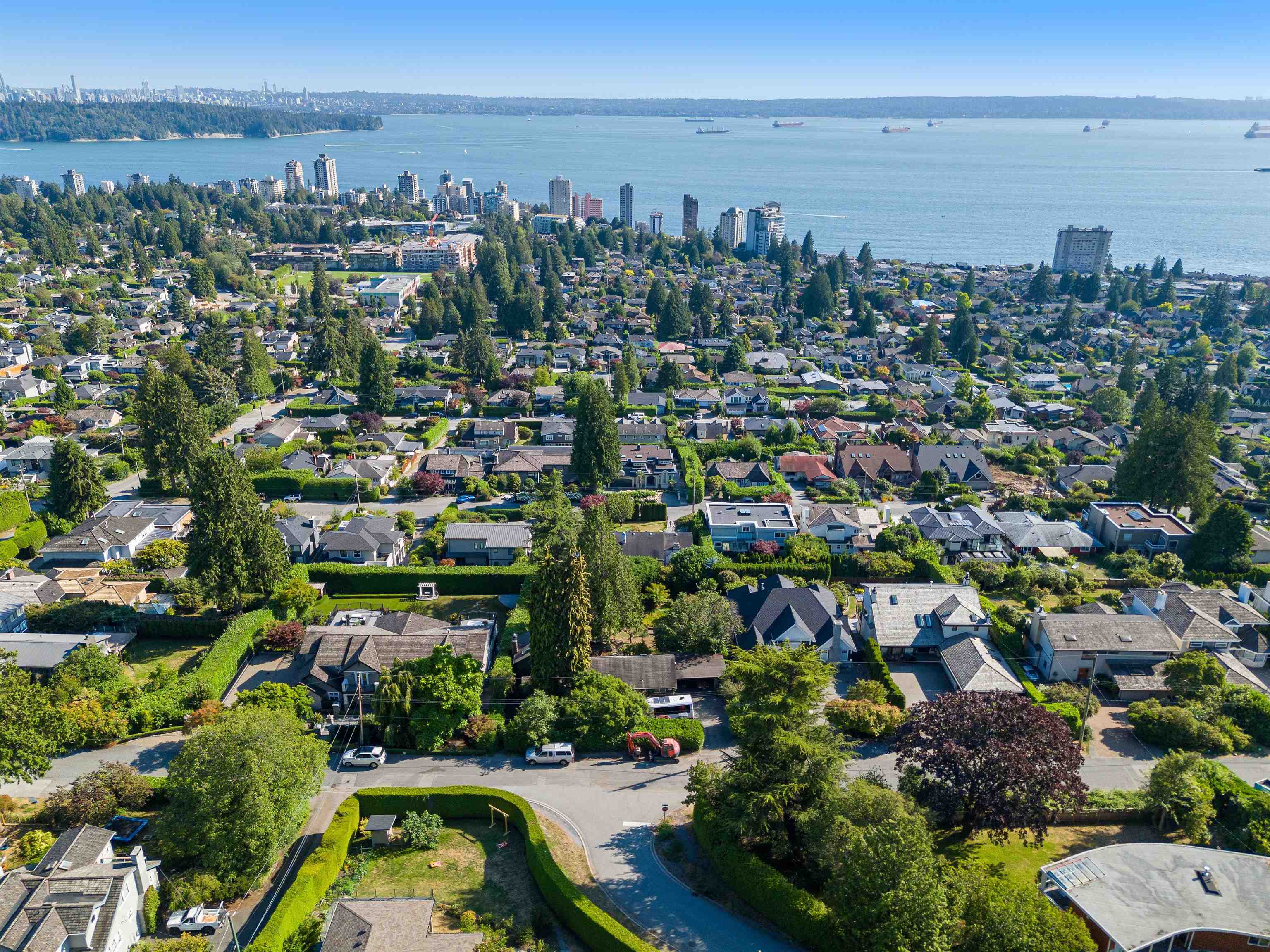 Listing image of 2234 OTTAWA AVENUE