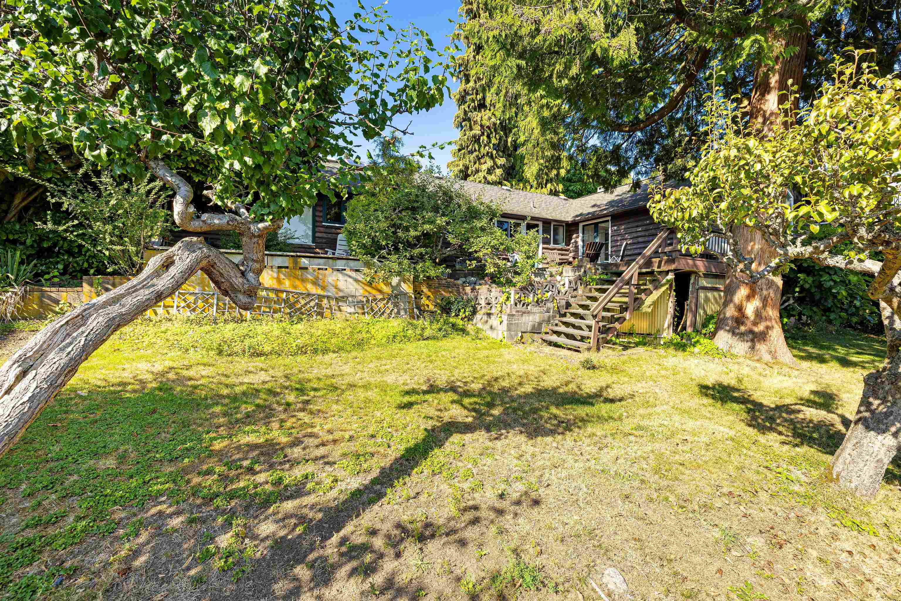 Listing image of 2234 OTTAWA AVENUE