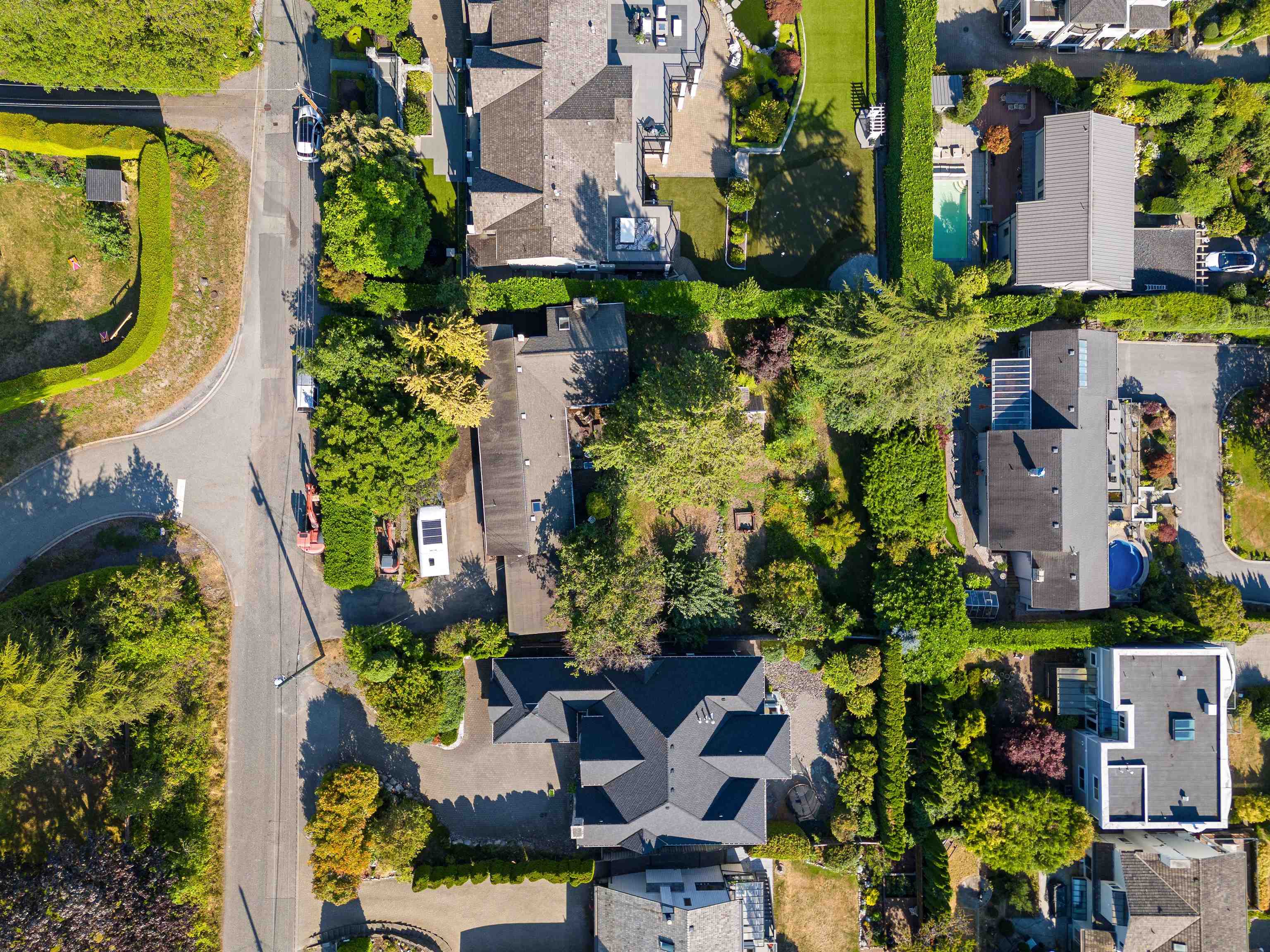 Listing image of 2234 OTTAWA AVENUE