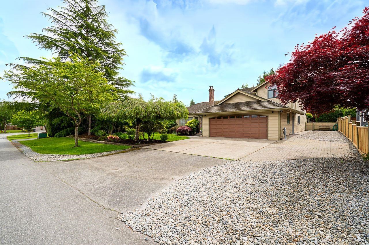 15442 Kilkee Place, Surrey, Sullivan Station, V3S 6E8 1