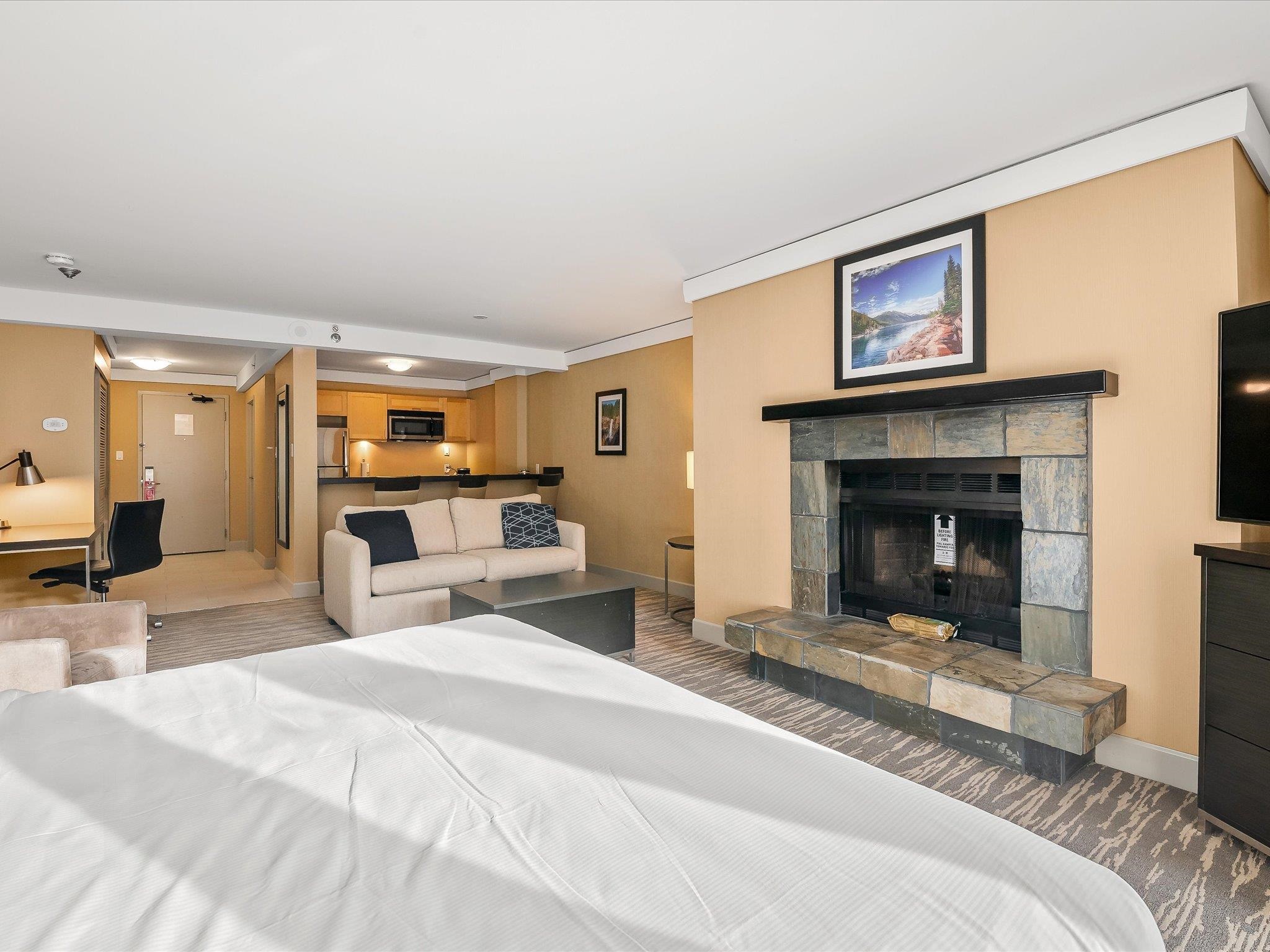 502/504 4050 Whistler Way, Whistler, Whistler Village, V8E 1H9 5