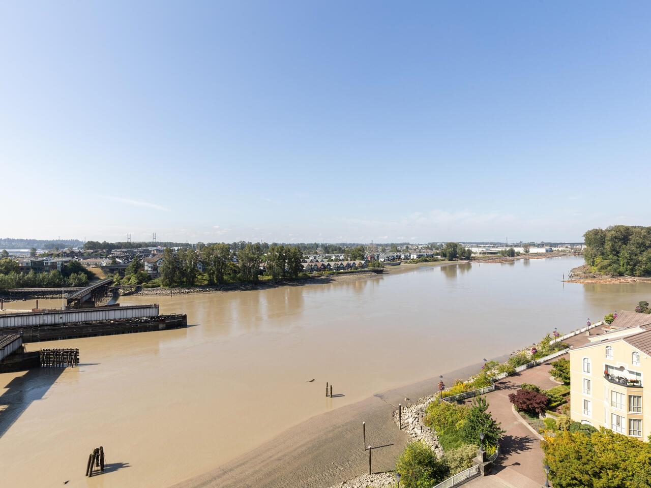 1003 8 Laguna Court, New Westminster, Quay, V3M 6M6 2