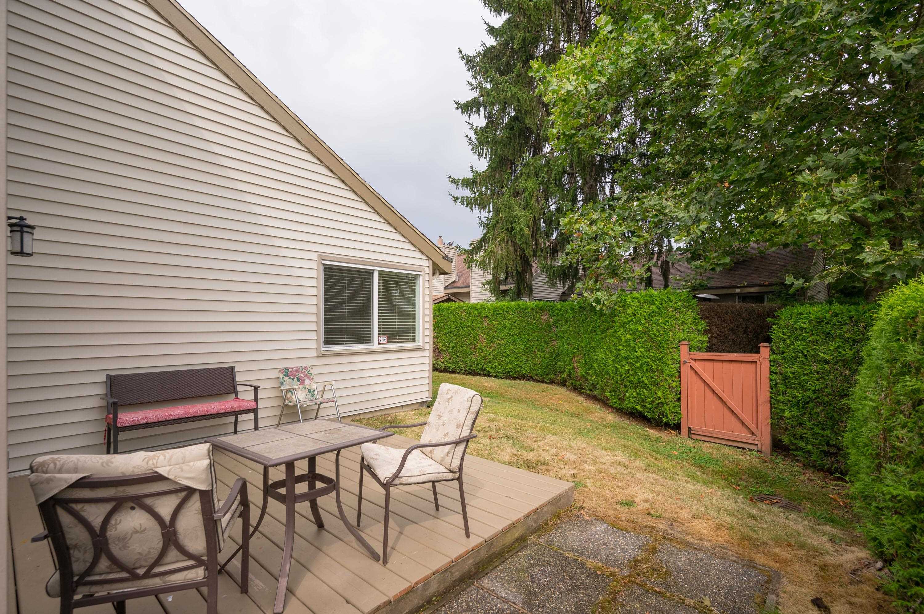 6071 W Greenside Drive, Surrey, Cloverdale BC, V3S 5M8 26