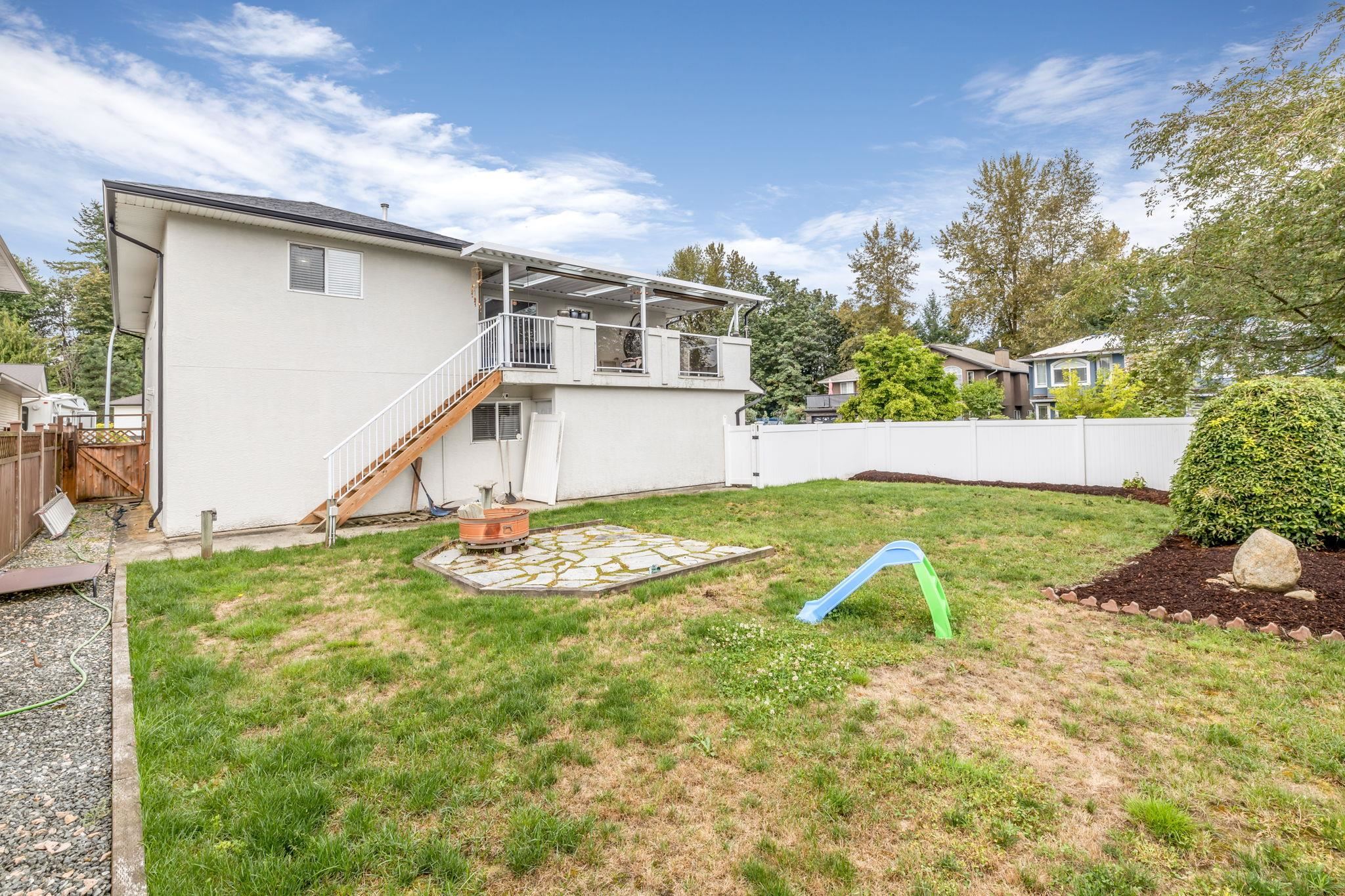 8351 Miller Crescent, Mission, Mission BC, V2V 6H7 37