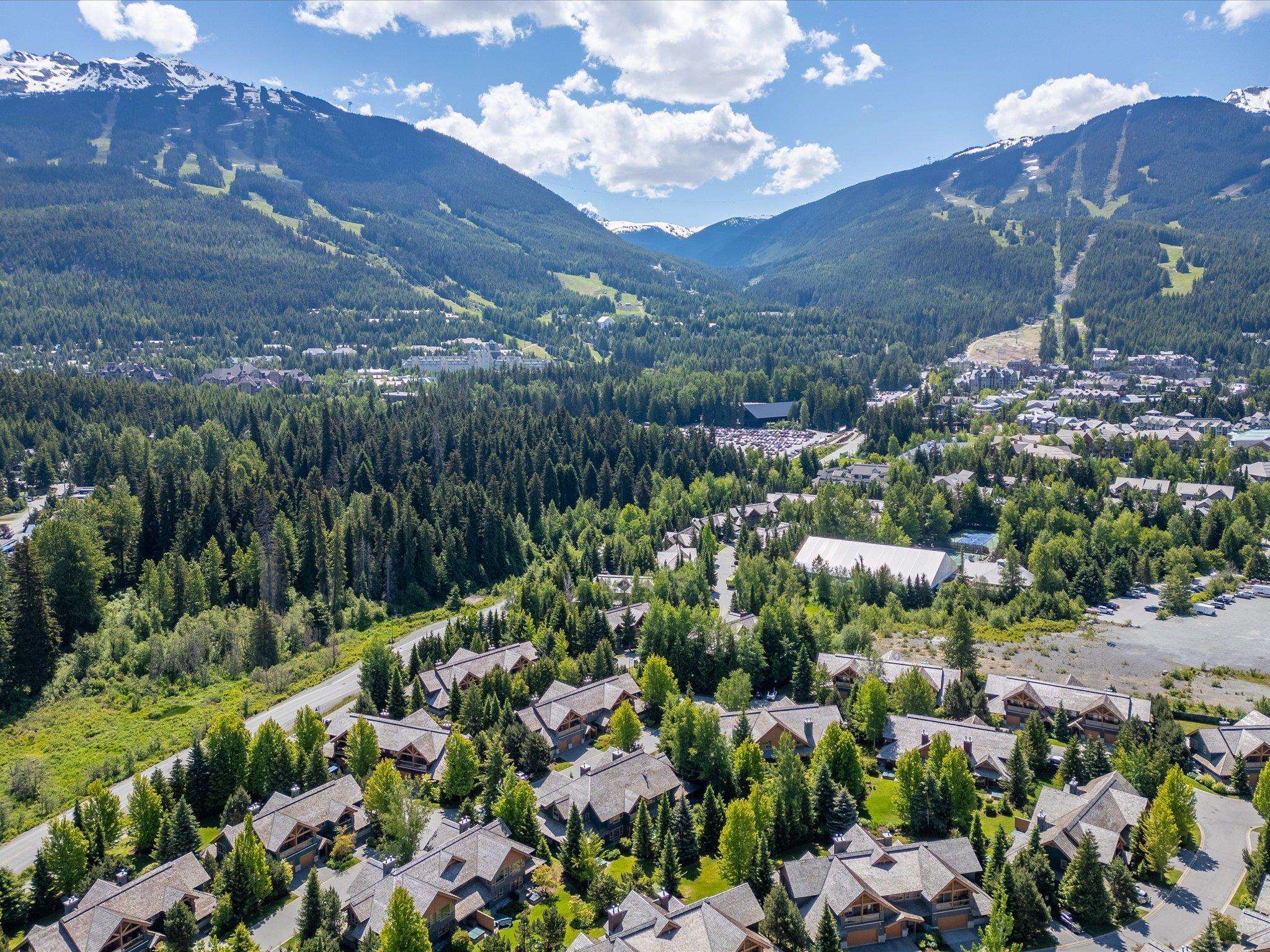 4807b Casabella Crescent, Whistler, Whistler Village, V8E 0Z4 35