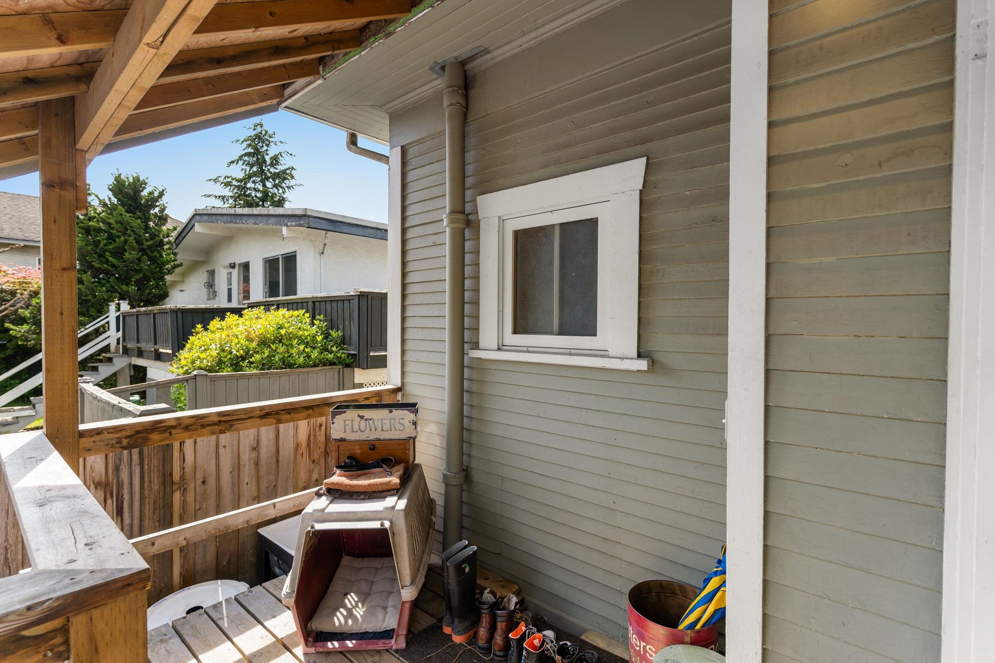 2235 Hawthorne Avenue, Port Coquitlam, Central Pt Coquitlam, V3C 1W5 35