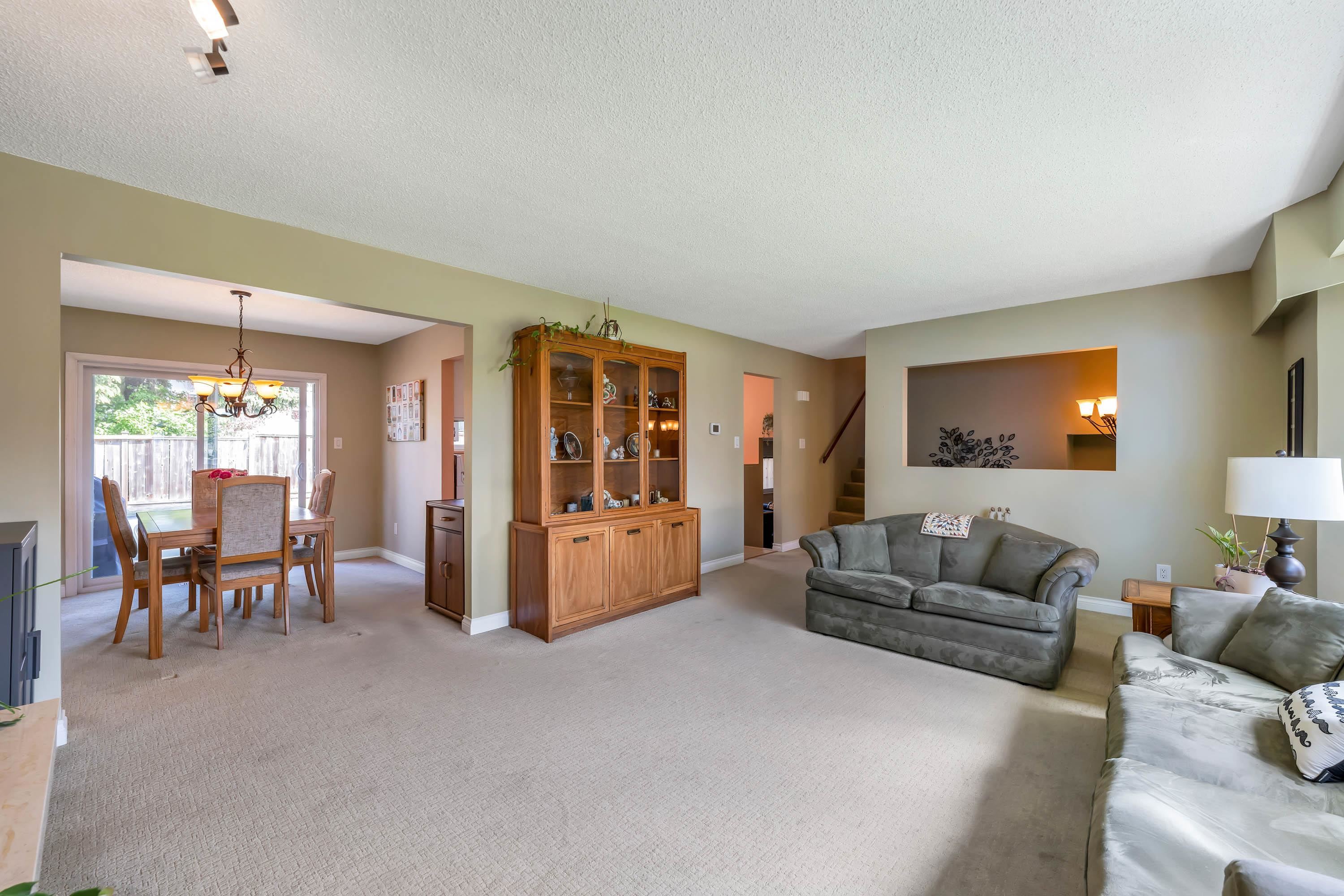 14834 88a Avenue, Surrey, Bear Creek Green Timbers, V3R 7T3 5