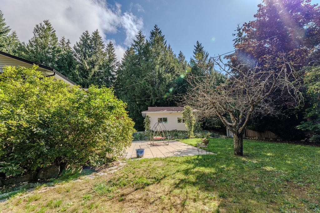 8099 Northwood Road, Halfmoon Bay, Halfmn Bay Secret Cv Redroofs, V7Z 1A8 30