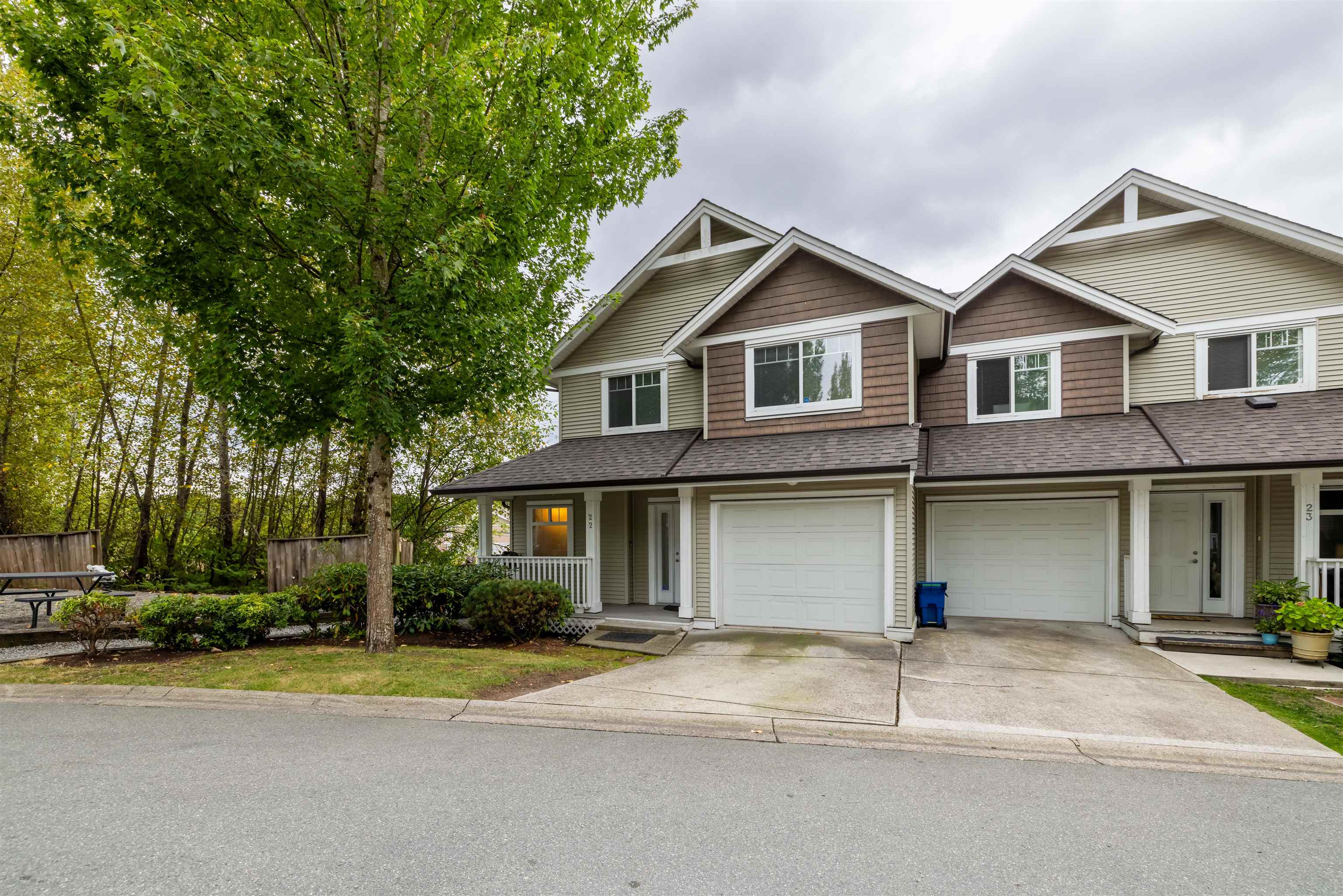 22 11255 232 Street, Maple Ridge, East Central, V2X 4W4 3