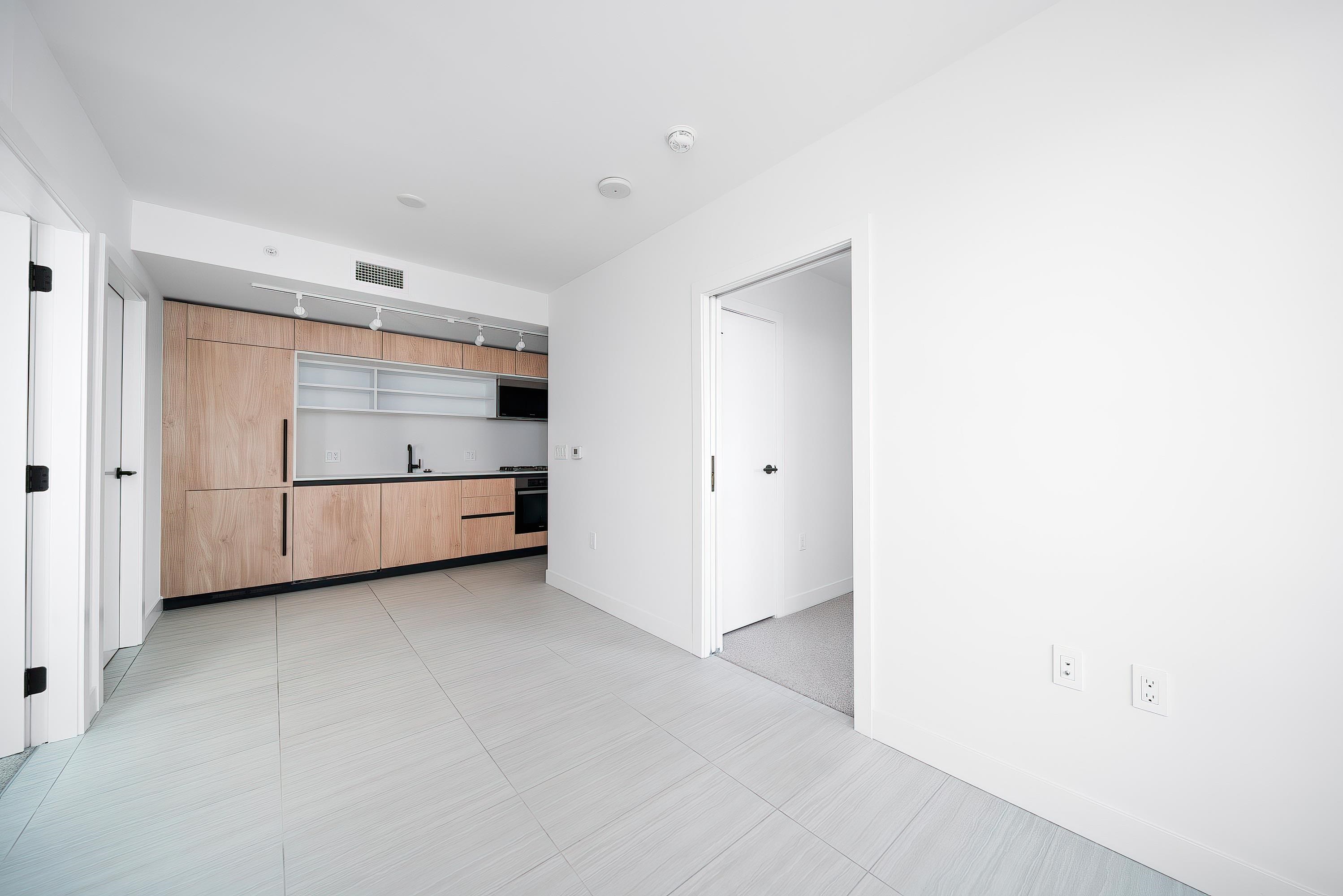 1009 5058 Joyce Street, Vancouver, Collingwood VE, V5R 0J9 4