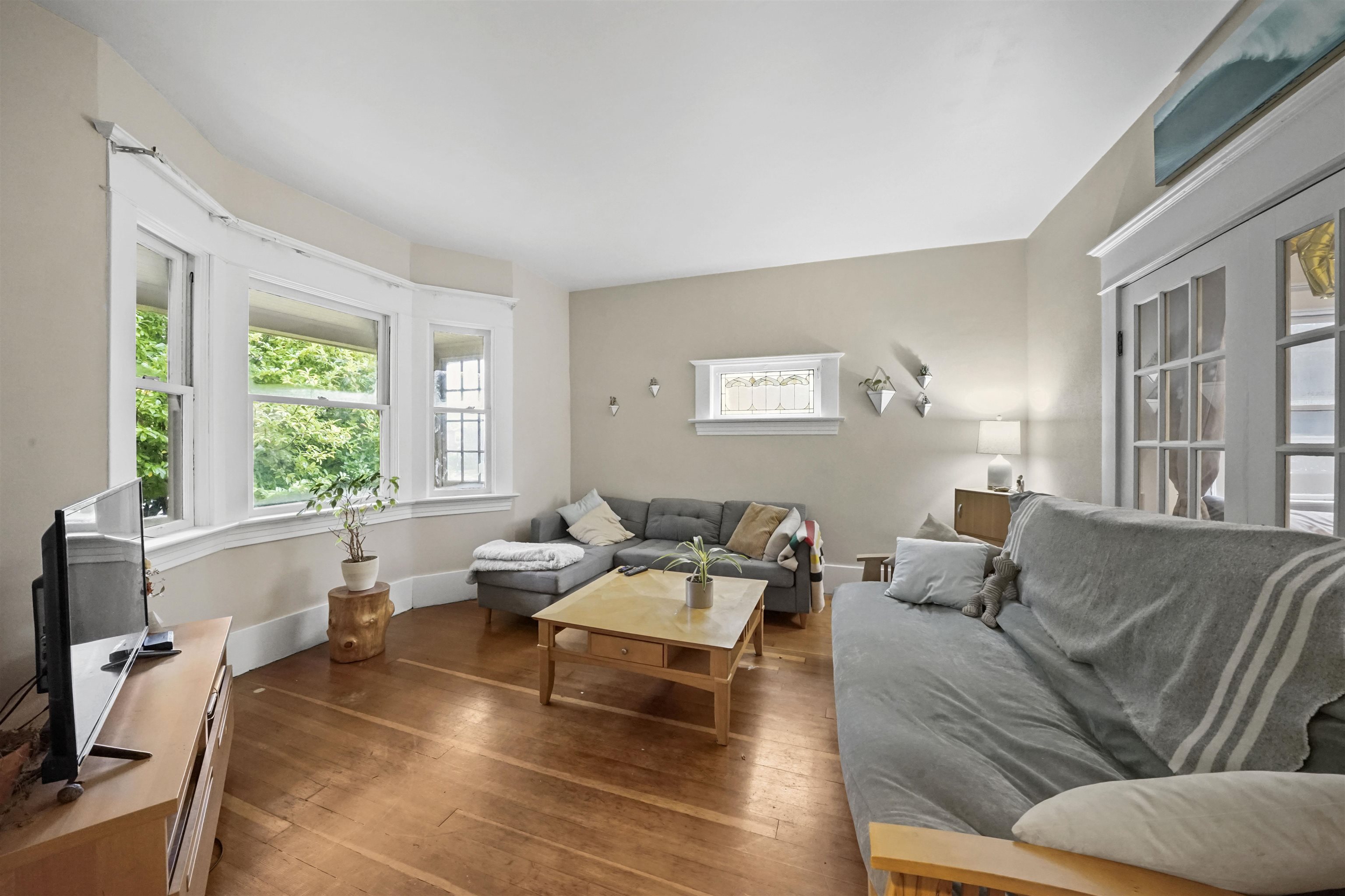 2403 Cambridge Street, Vancouver, Hastings Sunrise, V5K 1L1 4