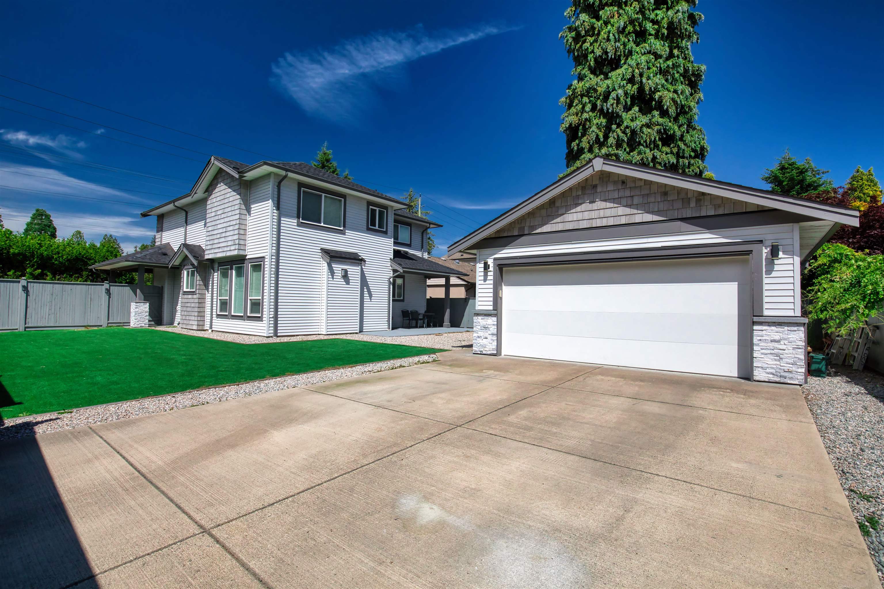 20922 Dewdney Trunk Road, Maple Ridge, Southwest Maple Ridge, V2X 3E8 21