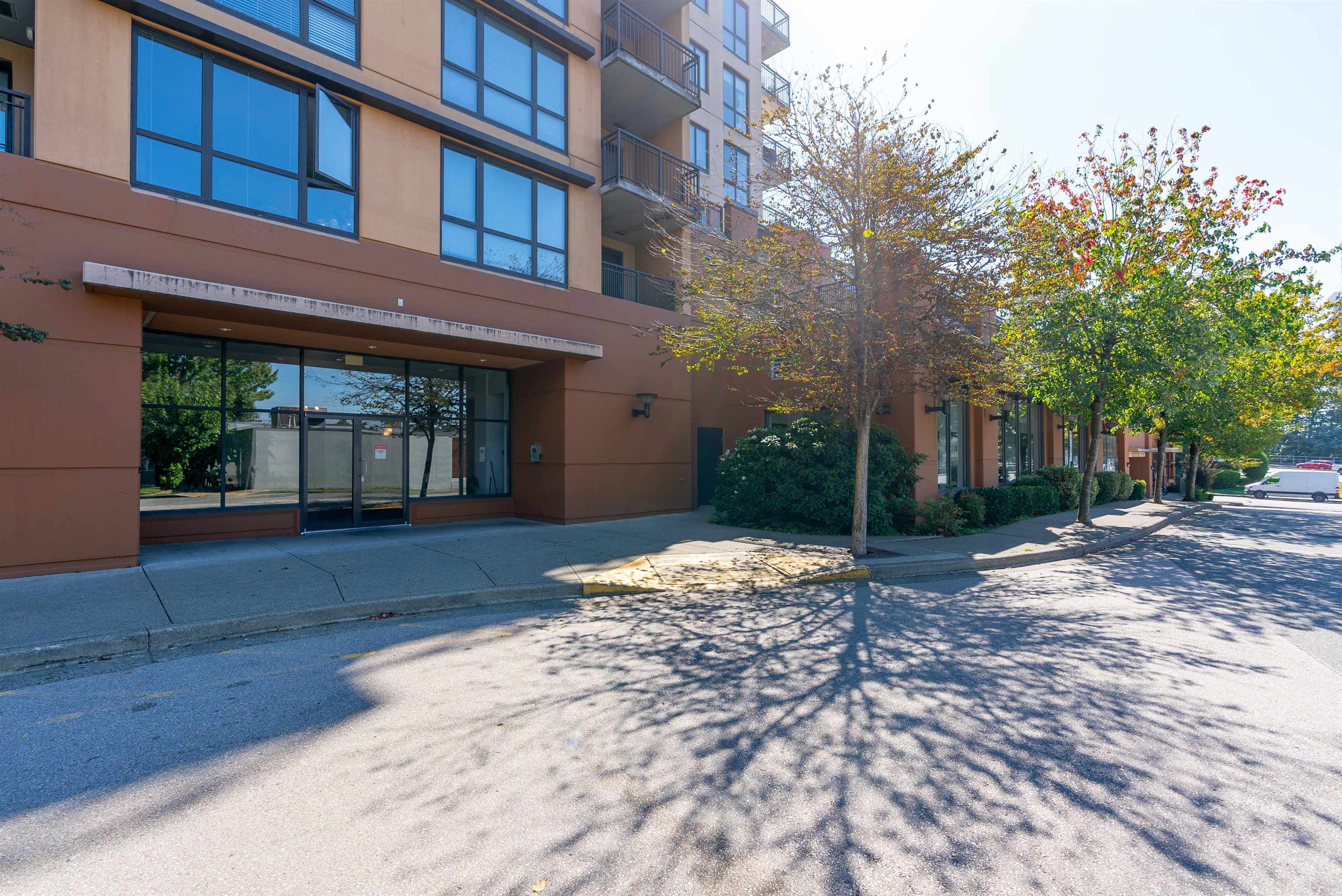 305 511 Rochester Avenue, Coquitlam, Coquitlam West, V3K 0A2 2