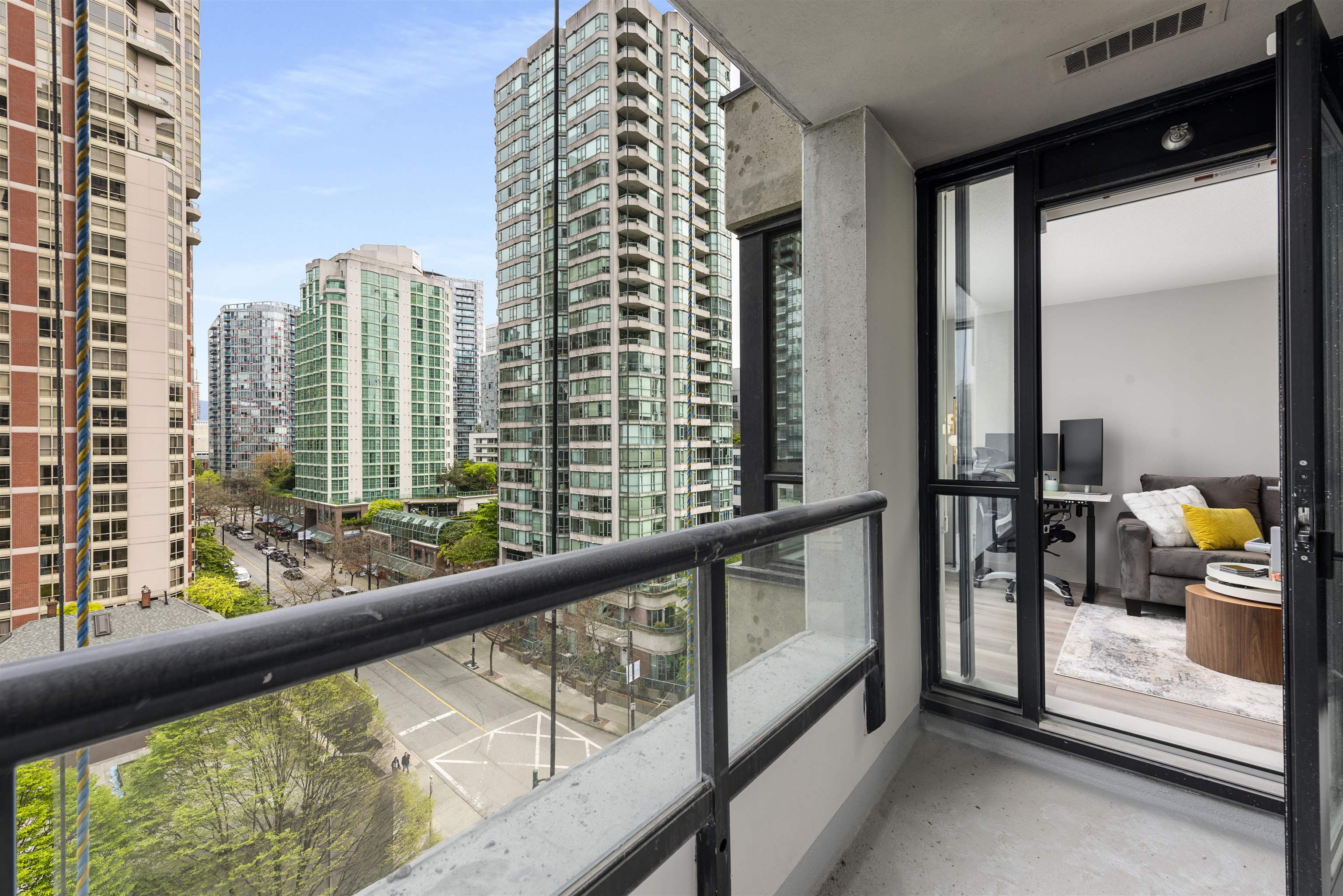 1110 909 Mainland Street, Vancouver, Yaletown, V6B 1S3 14