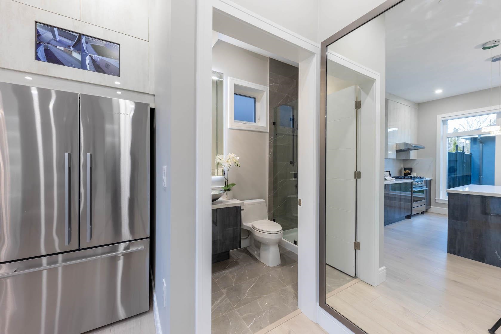 Listing image of 5350 LANARK STREET