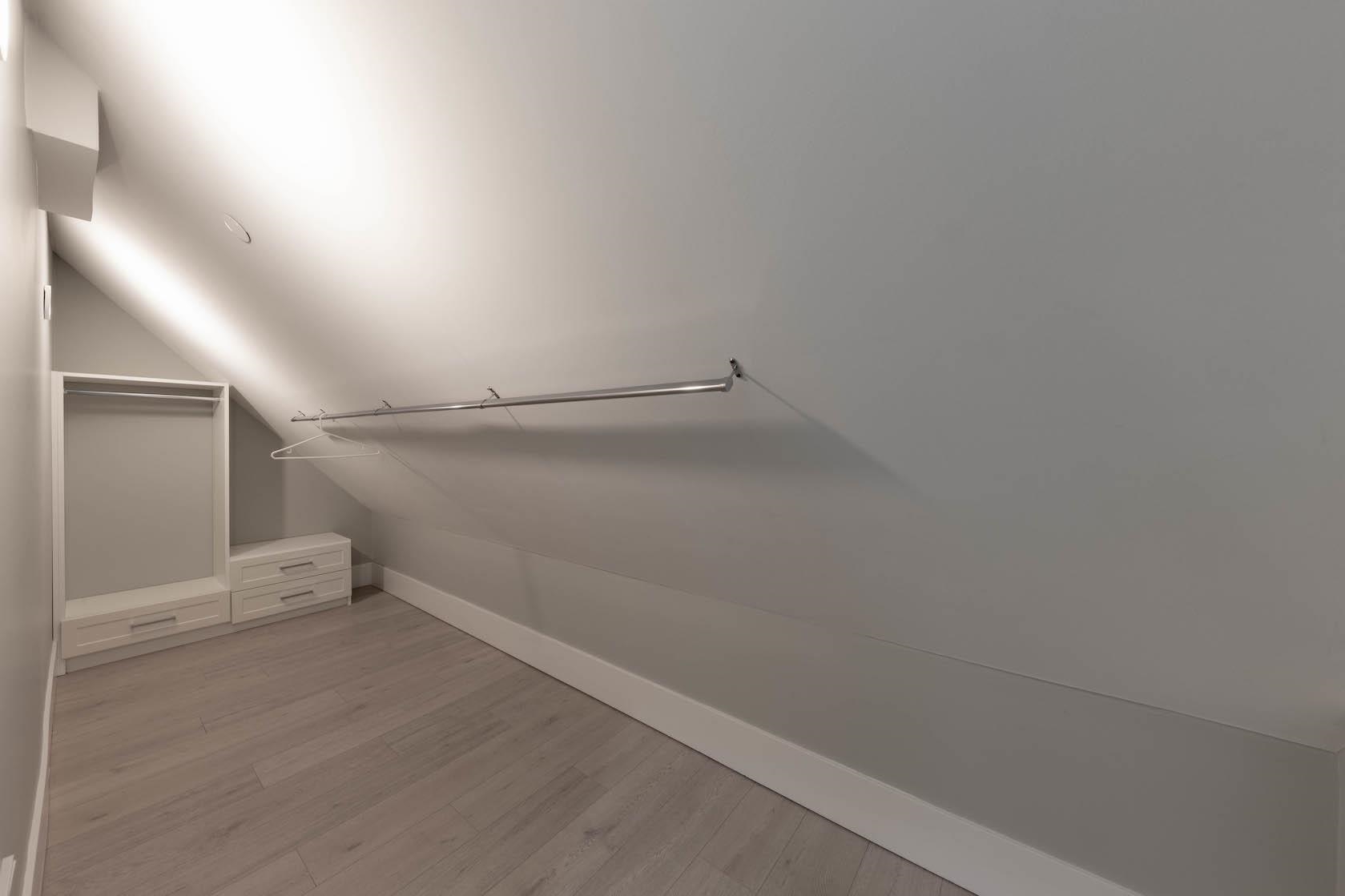 Listing image of 5350 LANARK STREET