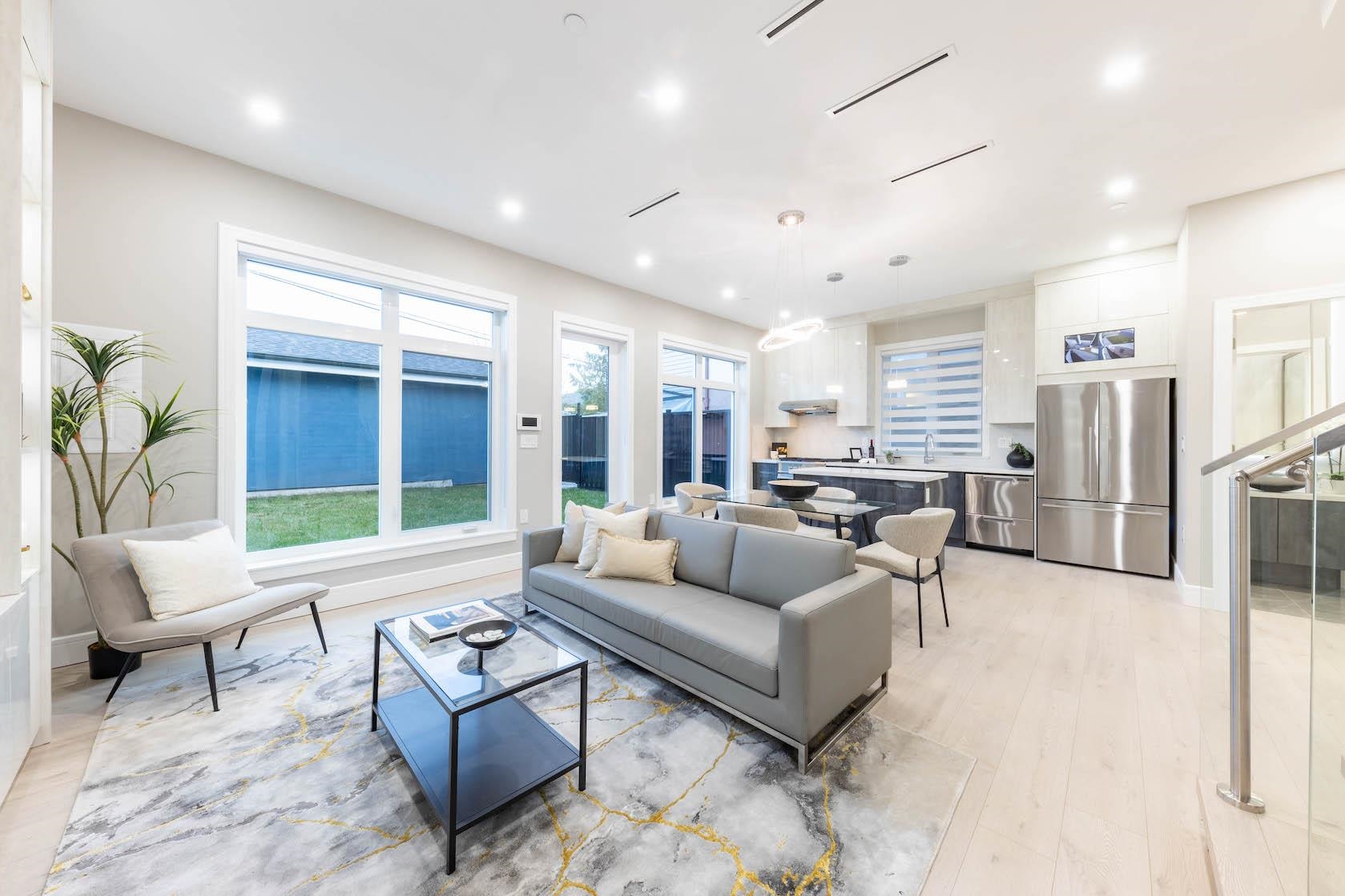 Listing image of 5350 LANARK STREET