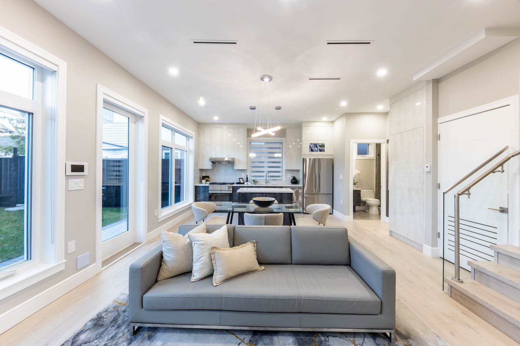 Listing image of 5350 LANARK STREET