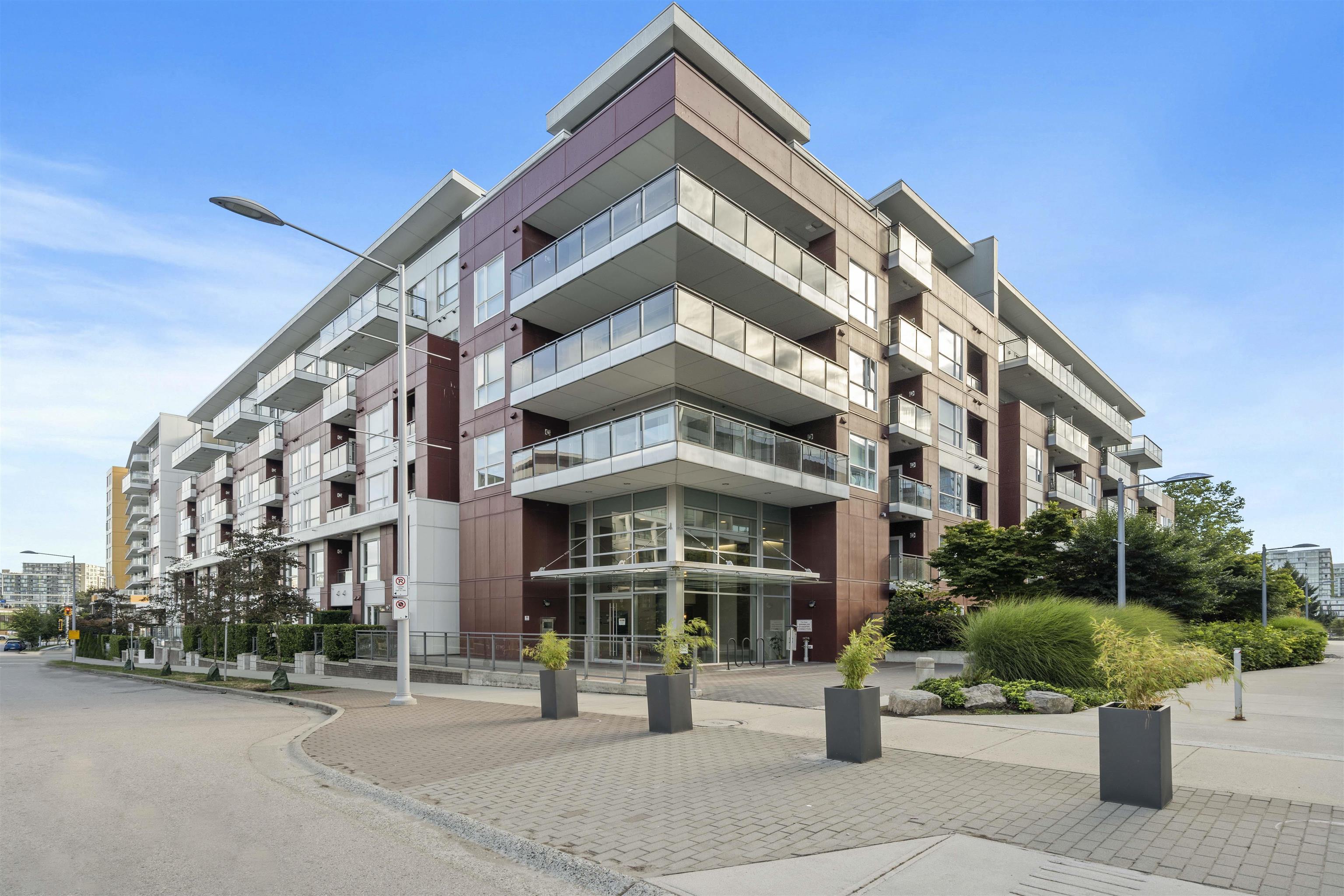 Brighouse Apartment/Condo for sale: RIVA 1 1 bedroom 640 sq.ft. (Listed 2024-09-03)