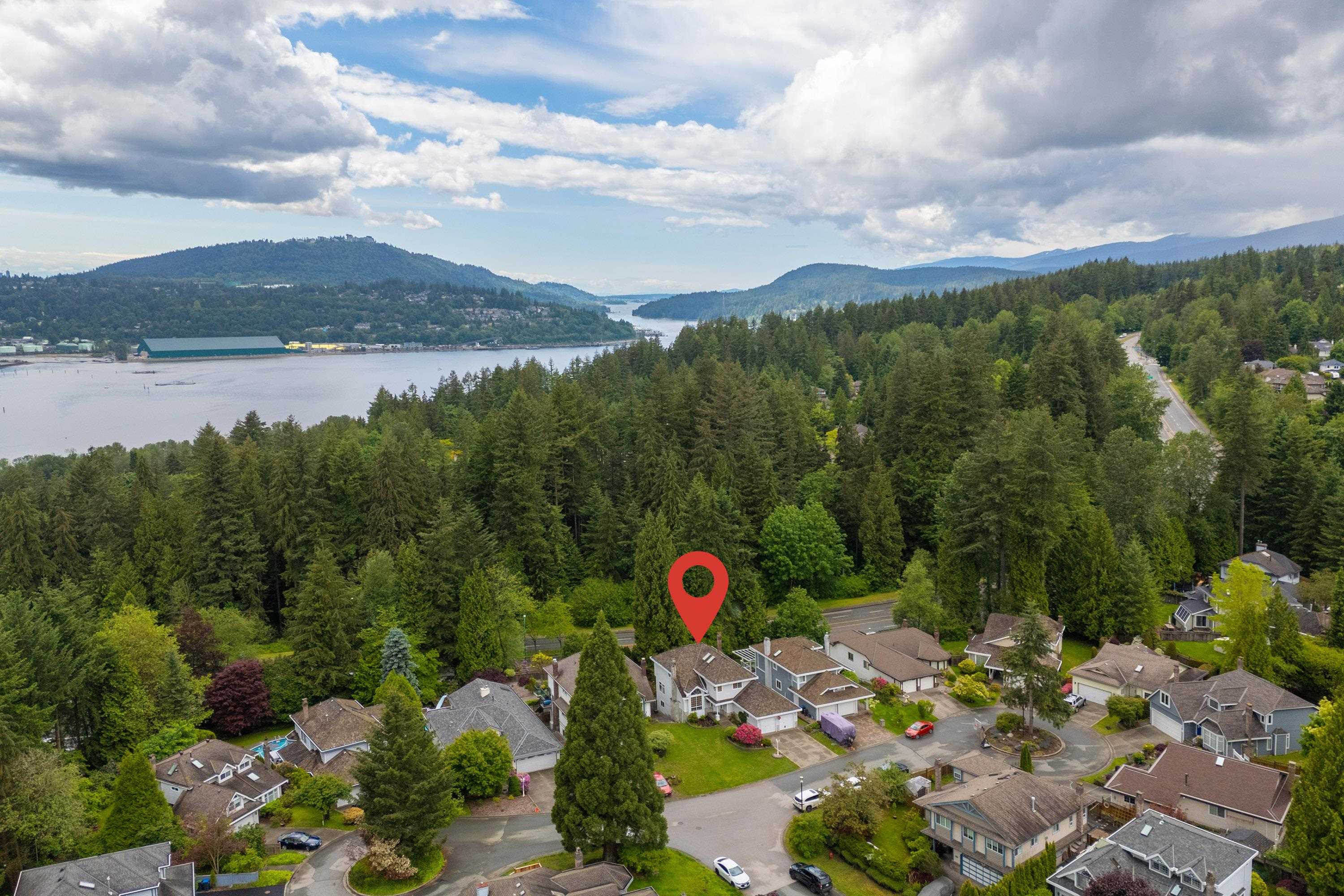 9 Boulderwood Place, Port Moody, Heritage Mountain, V3H 4H9 37