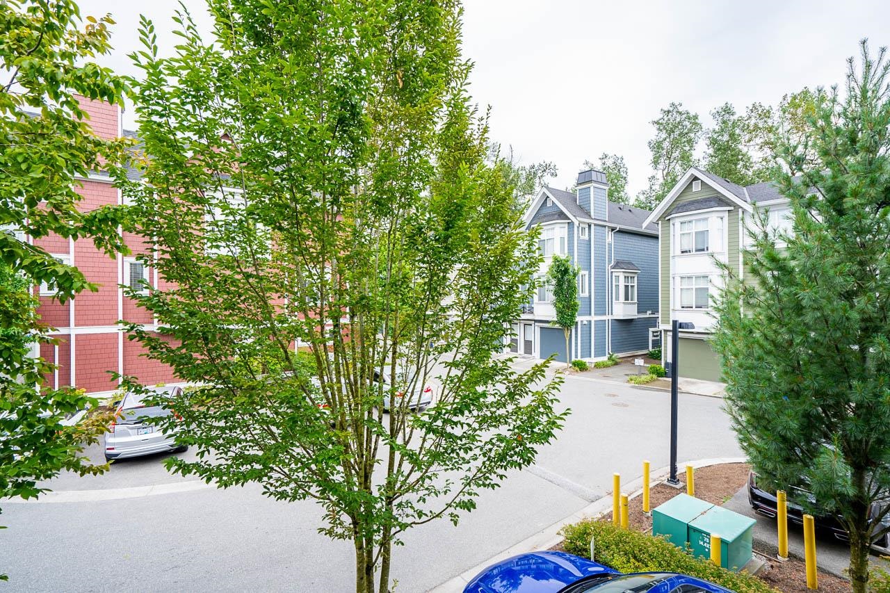 27 20852 77a Avenue, Langley, Willoughby Heights, V2Y 0R8 22