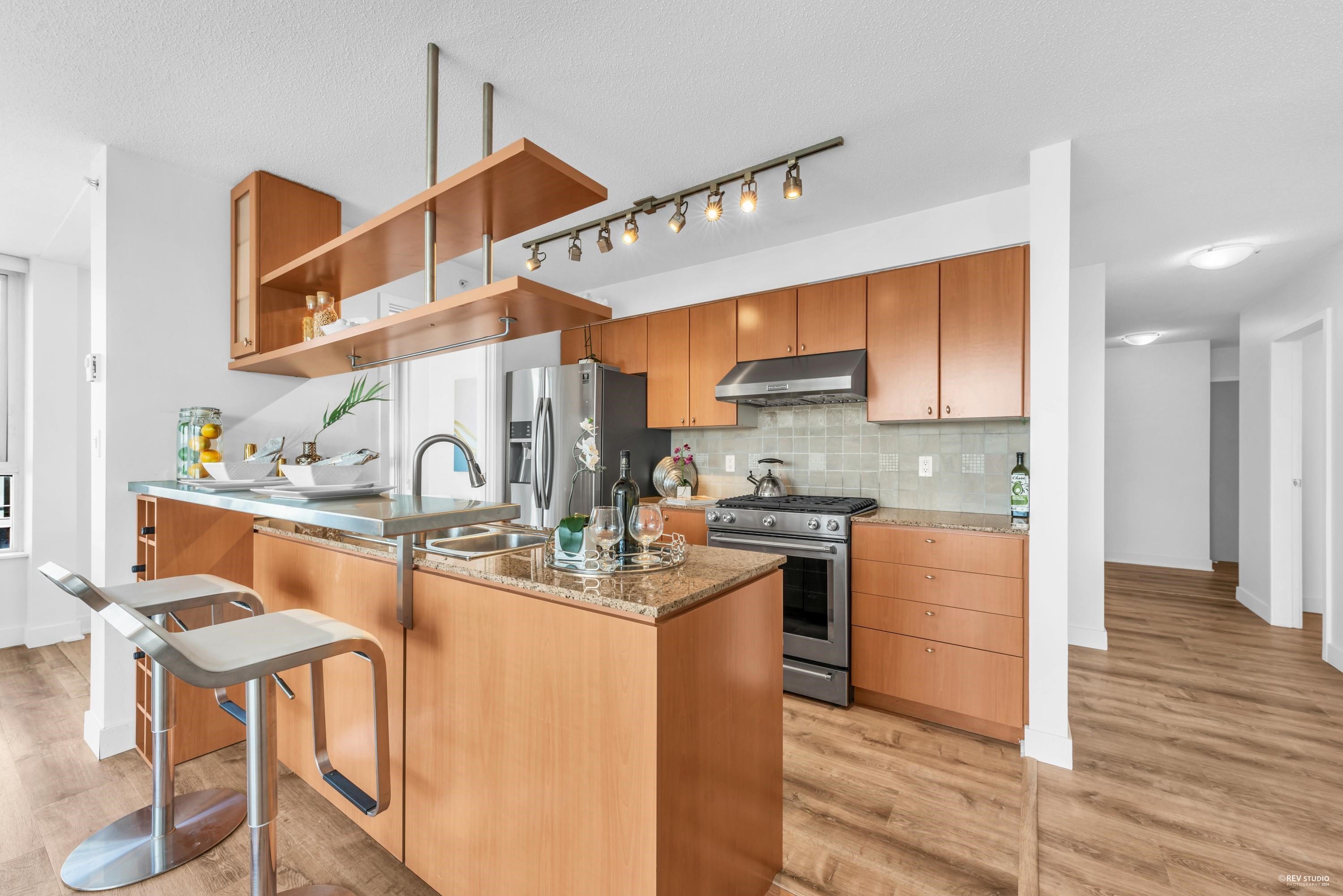 2202 1495 Richards Street, Vancouver, Yaletown, V6Z 3E3 17