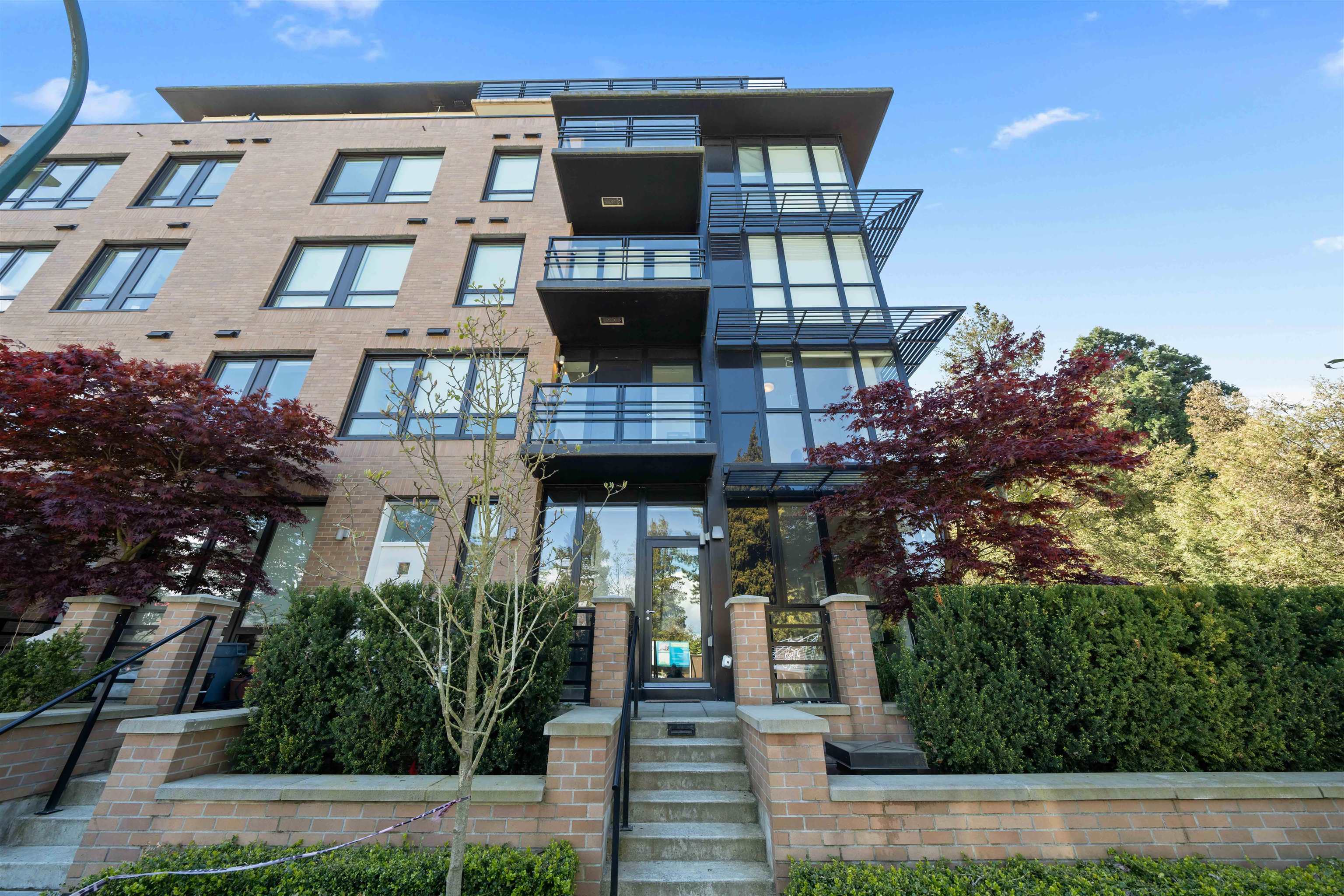 488 W 28th Avenue, Vancouver, Cambie, V5Y 0M2 3