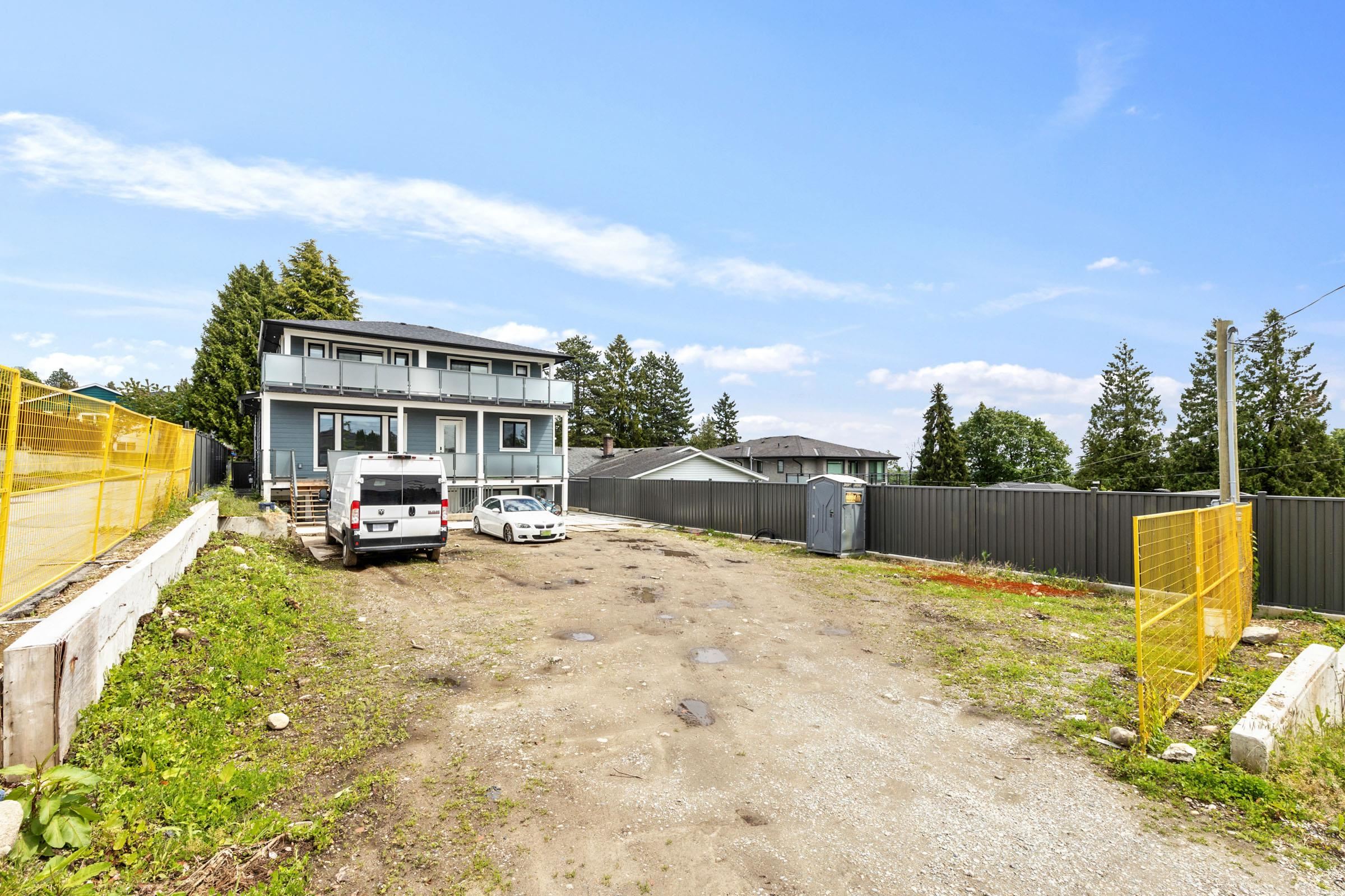 8007 Bradley Avenue, Burnaby, South Slope, V5J 3T9 34