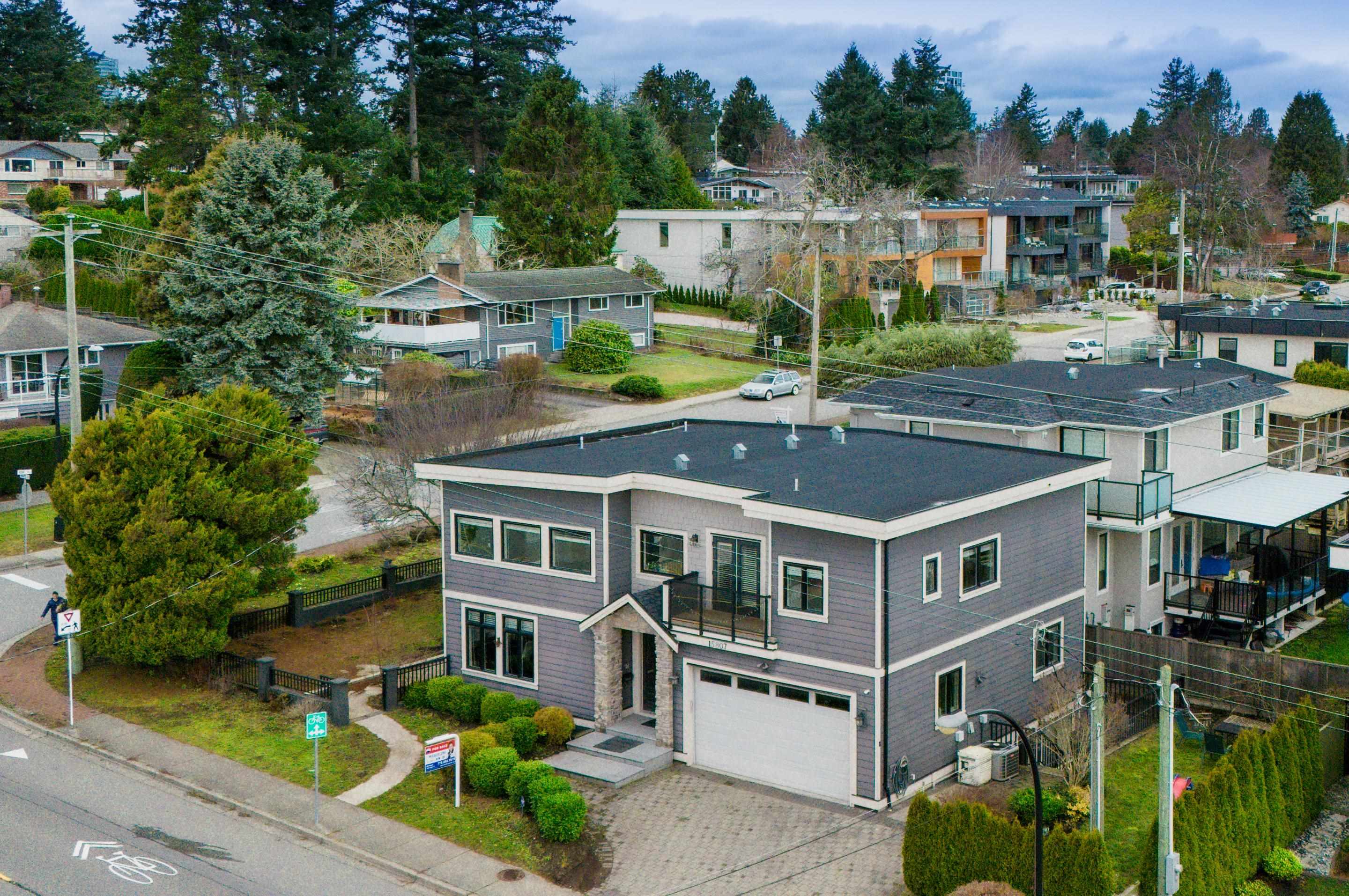 15807 Buena Vista Avenue, White Rock, White Rock, V4B 2A2 37