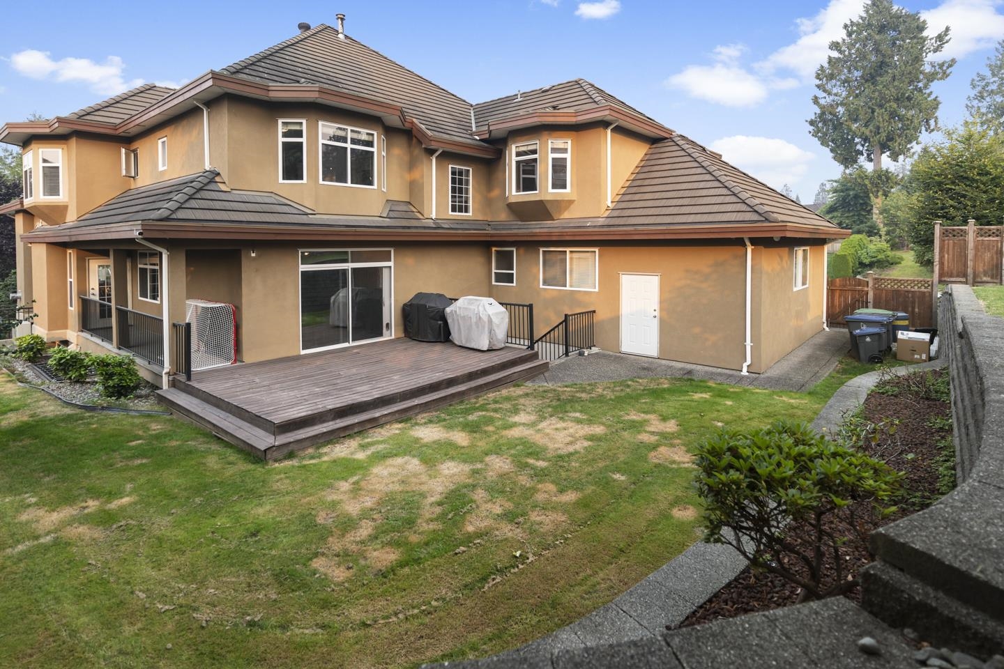 11275 163 Street, Surrey, Fraser Heights, V4N 4P8 30