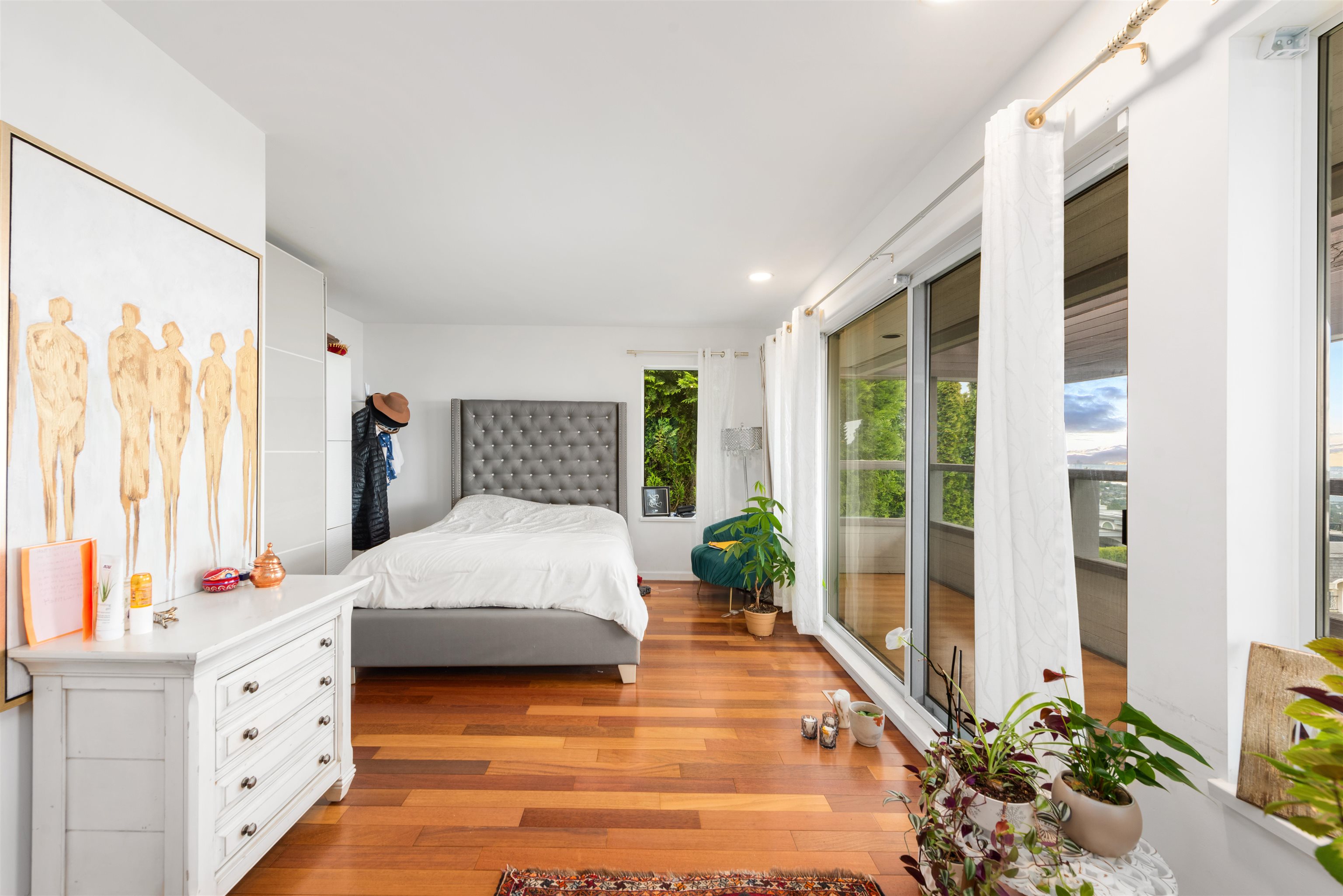Listing image of 2206 WESTHILL DRIVE