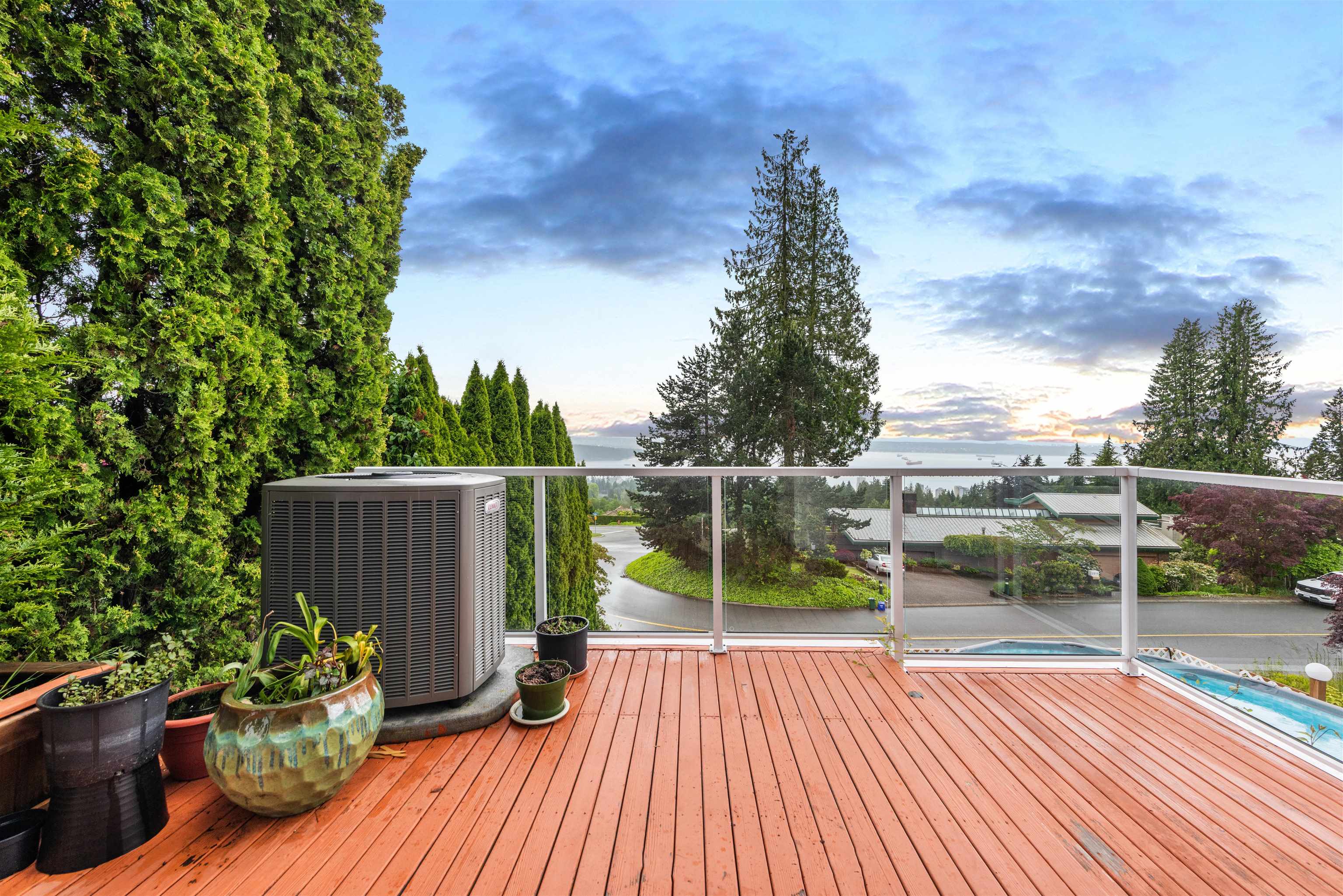 Listing image of 2206 WESTHILL DRIVE