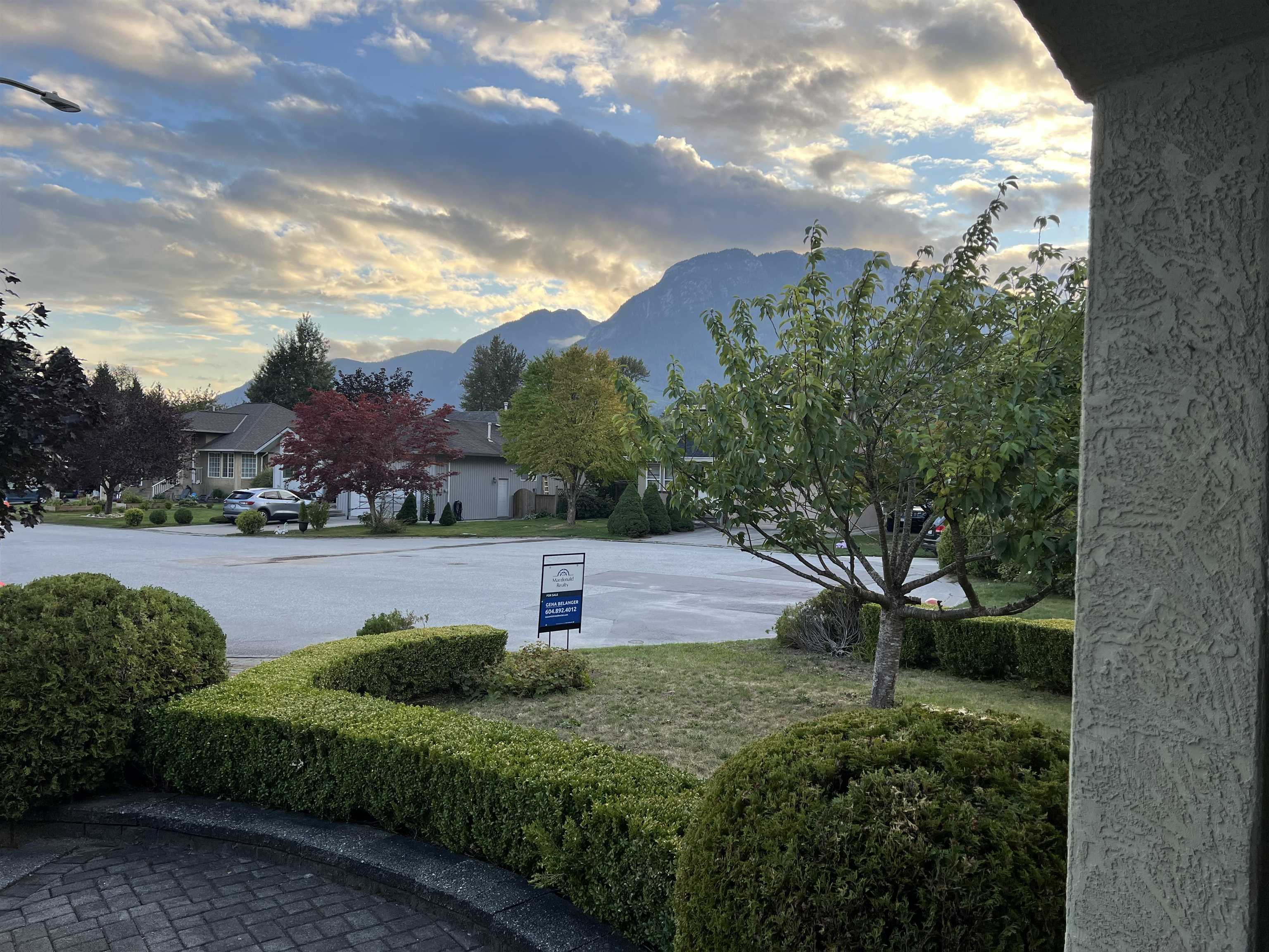 1010 Wenda Place, Squamish, Tantalus, V0N 1T0 22