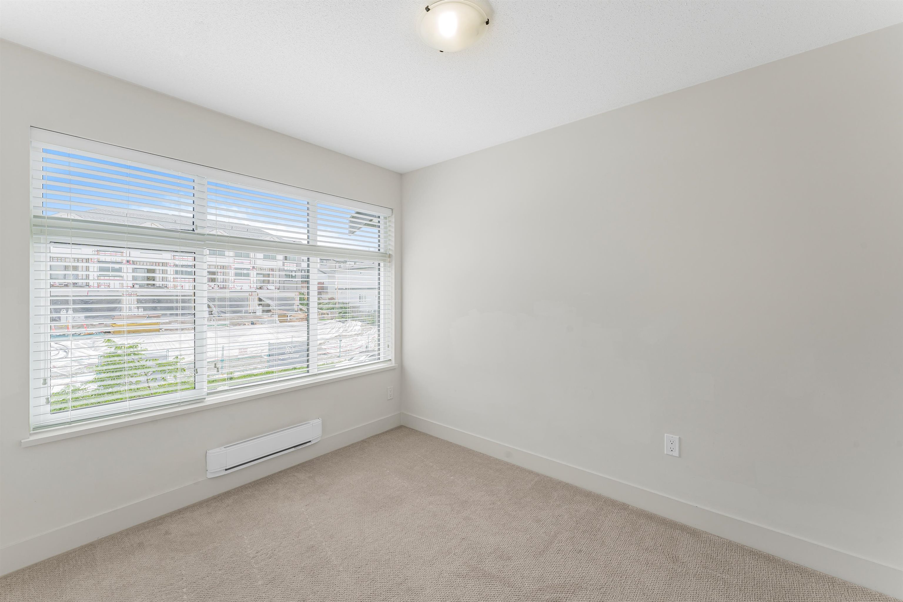 15 14057 60a Avenue, Surrey, Sullivan Station, V3X 0J2 17