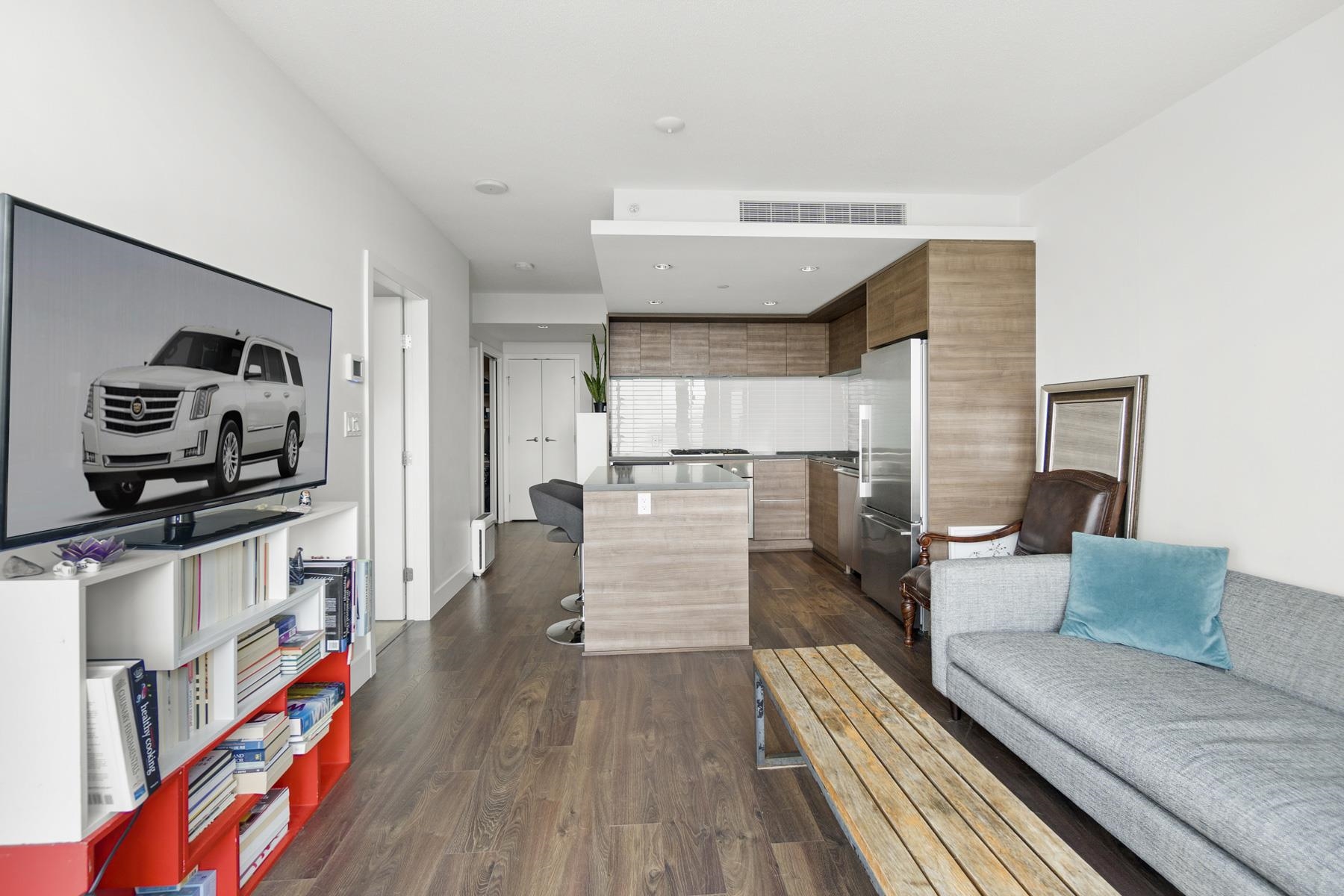 Listing image of 1405 1550 FERN STREET