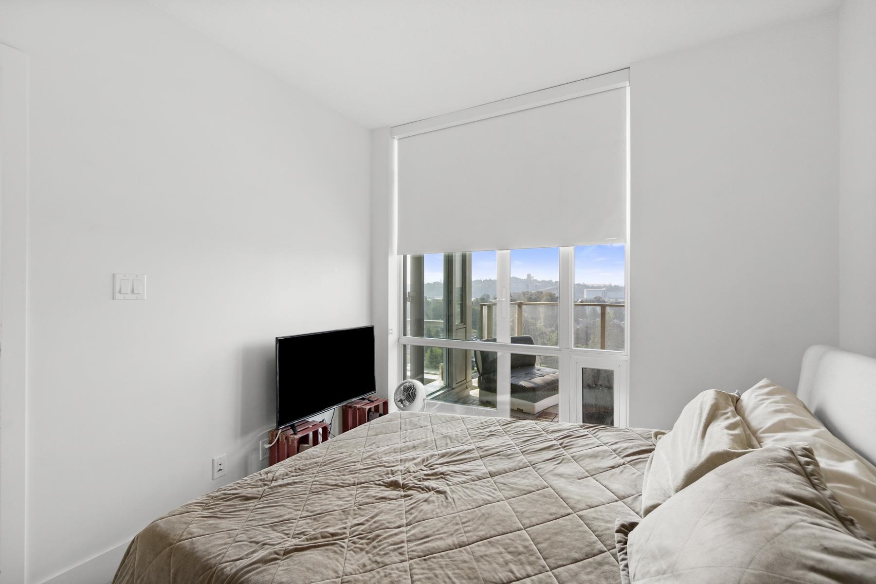 Listing image of 1405 1550 FERN STREET