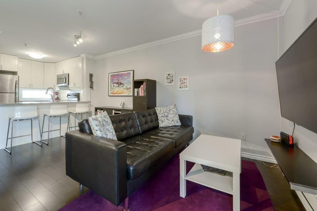 Grandview Woodland Apartment/Condo for sale:  2 bedroom 700 sq.ft. (Listed 2024-09-23)