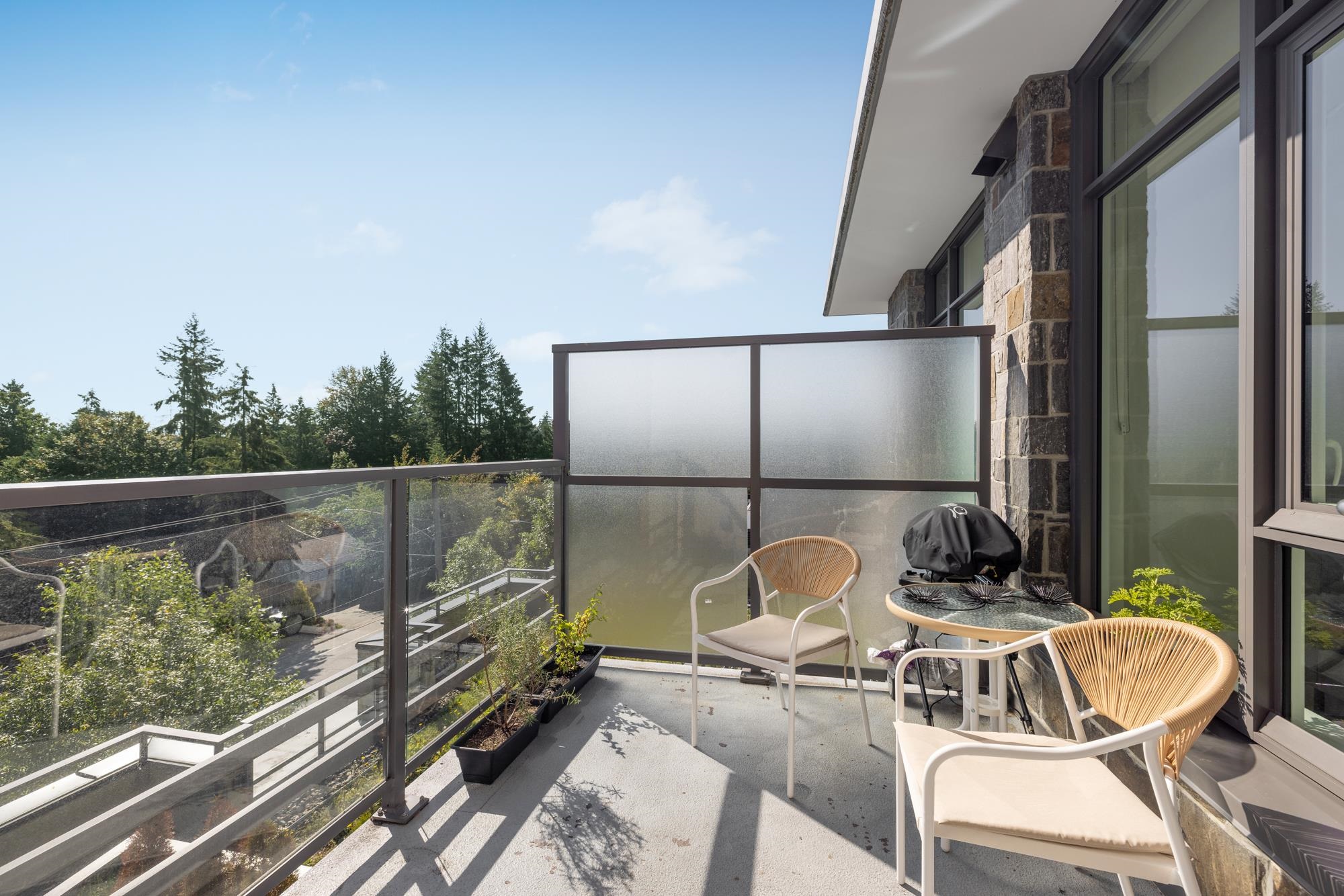 307 1295 Conifer Street, North Vancouver, Lynn Valley, V7J 0B4 25