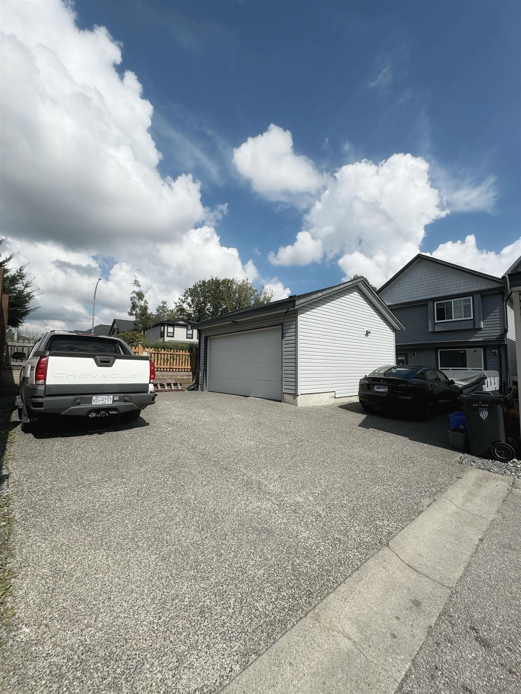 6989 206 Street, Langley, Willoughby Heights, V2Y 0W4 27