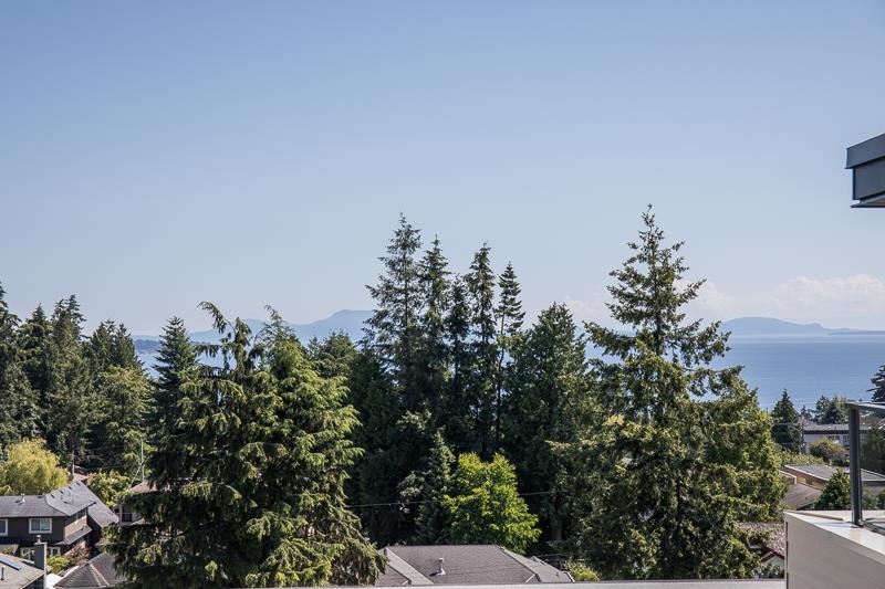 502 14022 North Bluff Road, White Rock, White Rock, V4B 0B7 35