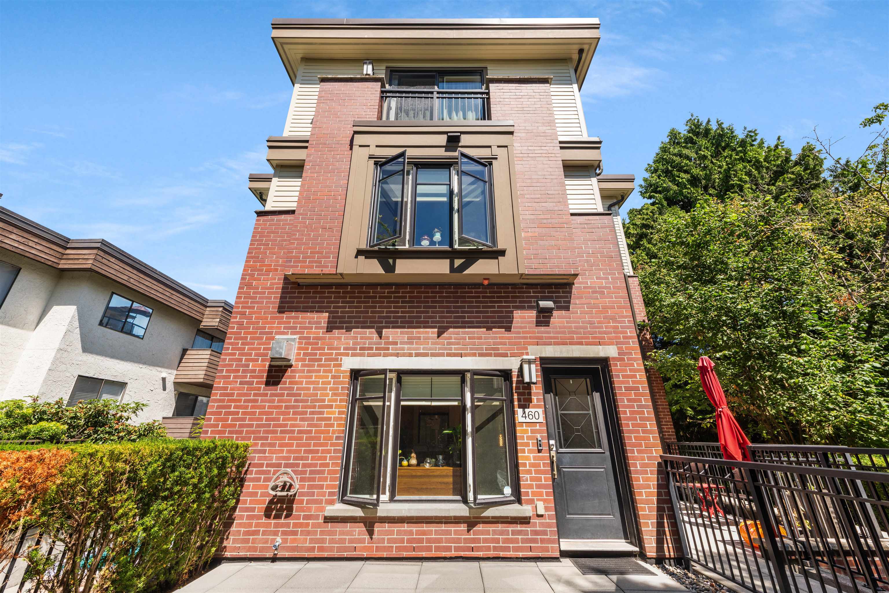 460 E 5th Avenue, Vancouver, Mount Pleasant VE, V5T 1H9 15