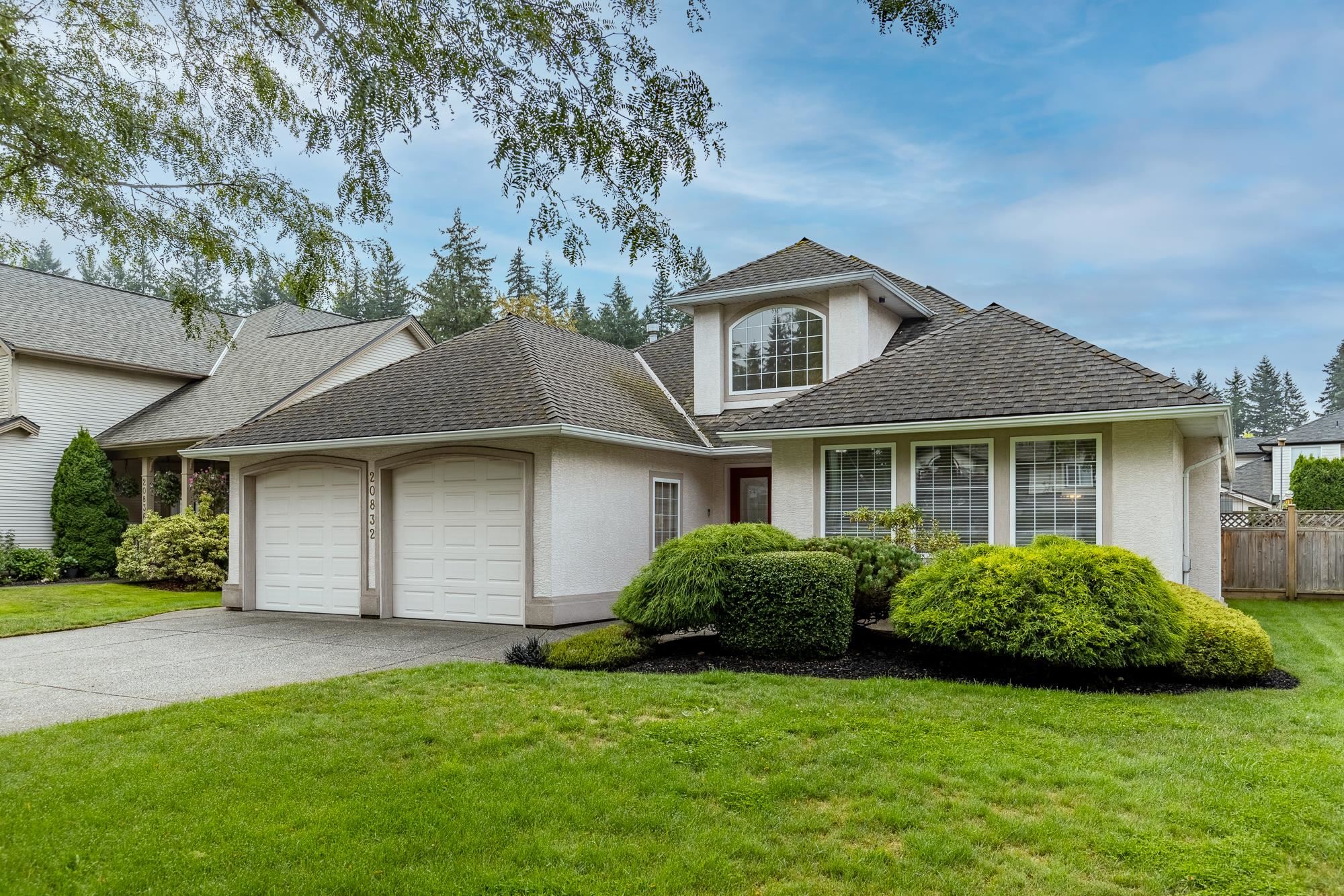 20832 44 Avenue, Langley, Brookswood Langley, V3A 5A8 2