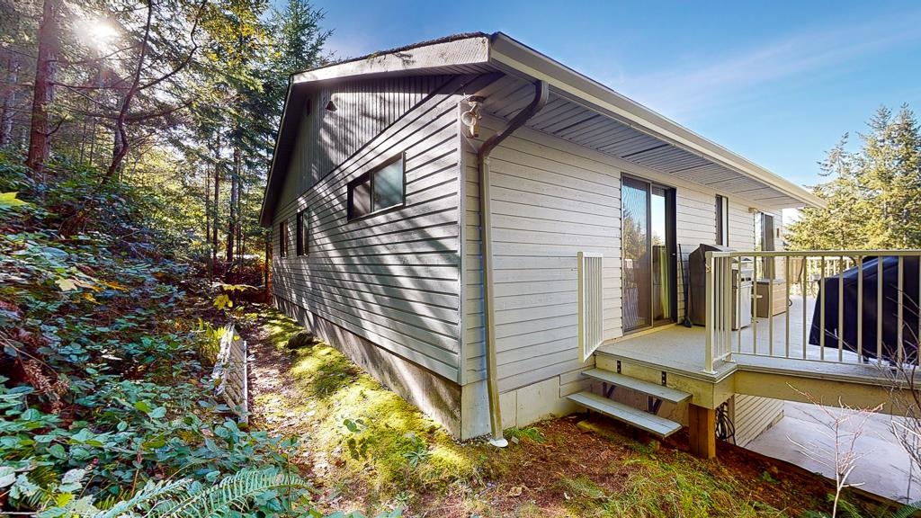 5885 Sandy Hook Road, Sechelt, Sechelt District, V7Z 0P4 24