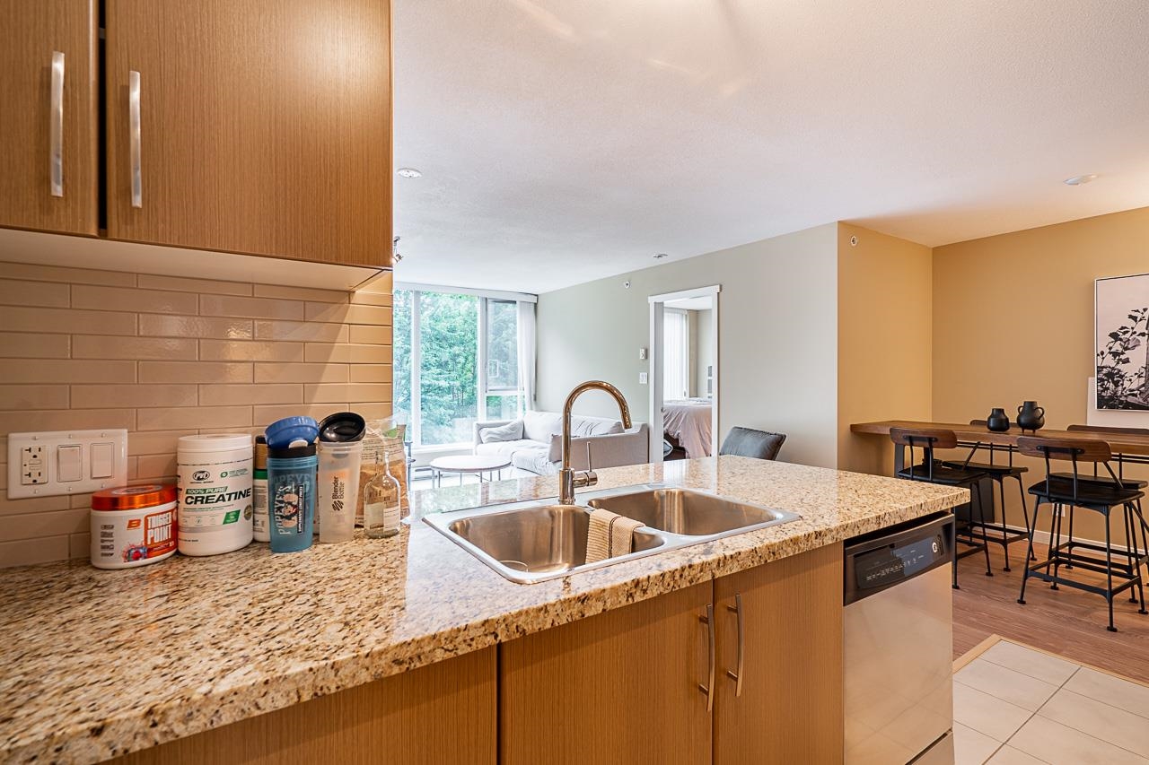 709 660 Nootka Way, Port Moody, Port Moody Centre, V3H 0B7 10