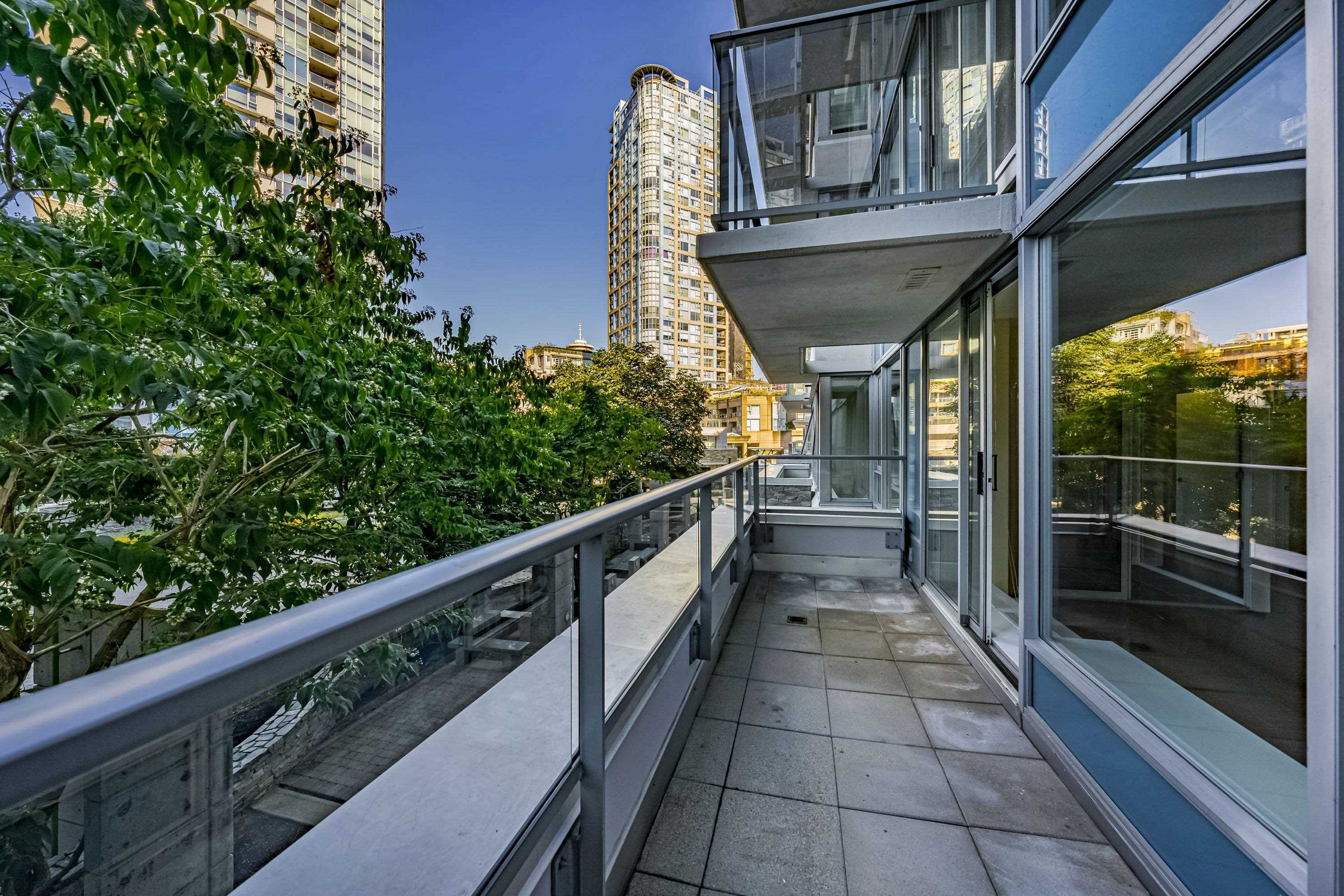 302 633 Abbott Street, Vancouver, Downtown VW, V6B 0J3 21