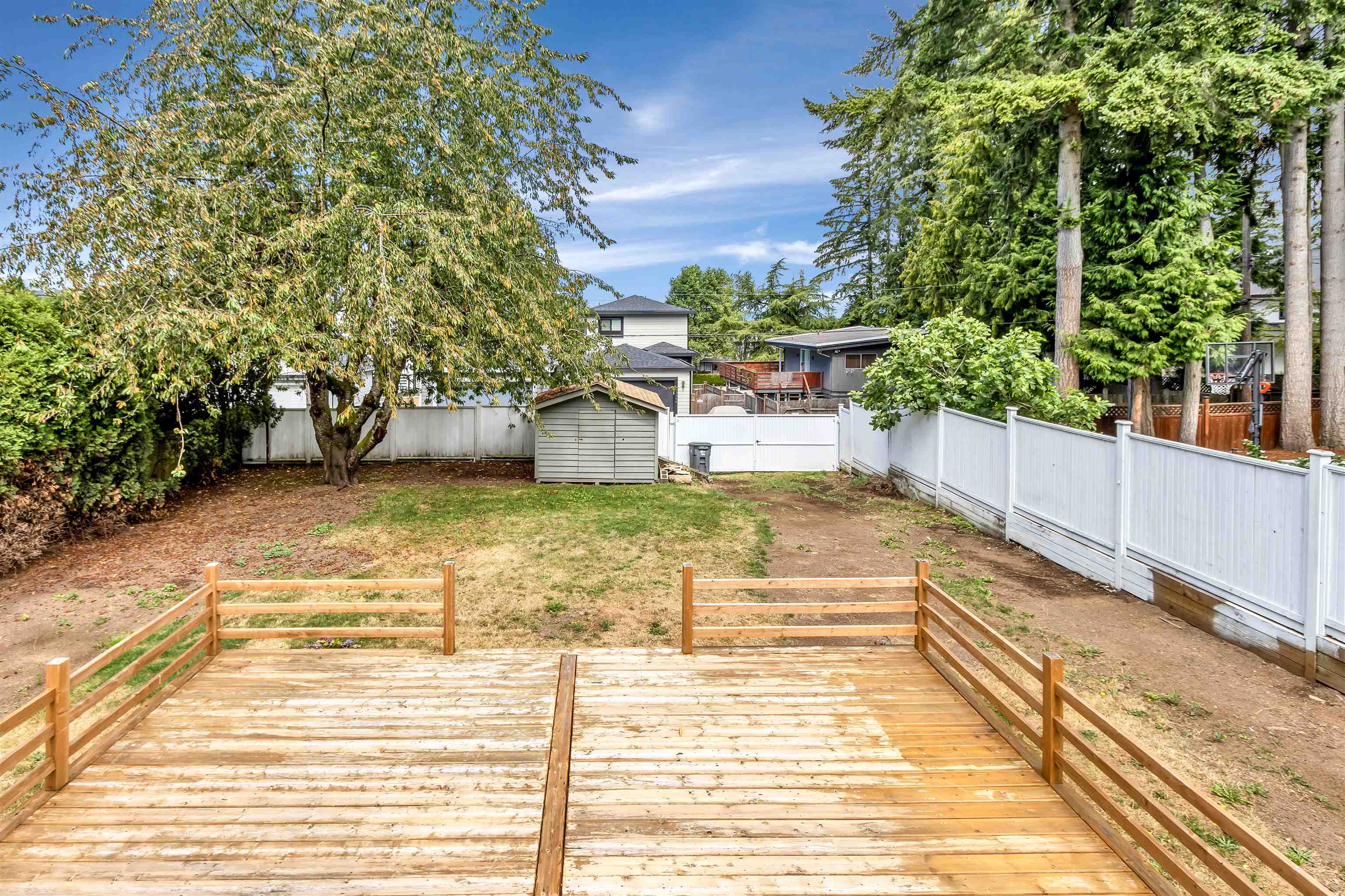 15381 27a Avenue, Surrey, King George Corridor, V4P 1G1 28